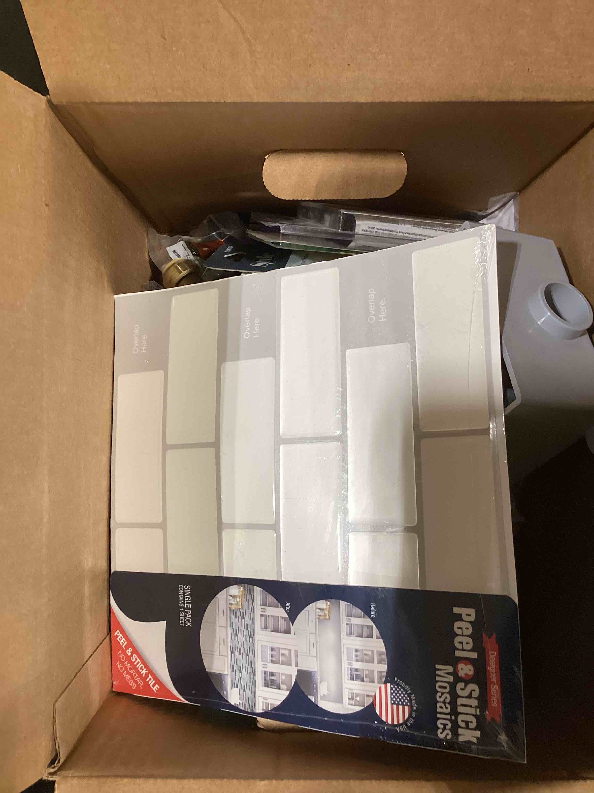 https://s3.amazonaws.com/lotting-images-prod/bidfta/PNK5131358_1777999305969.jpeg