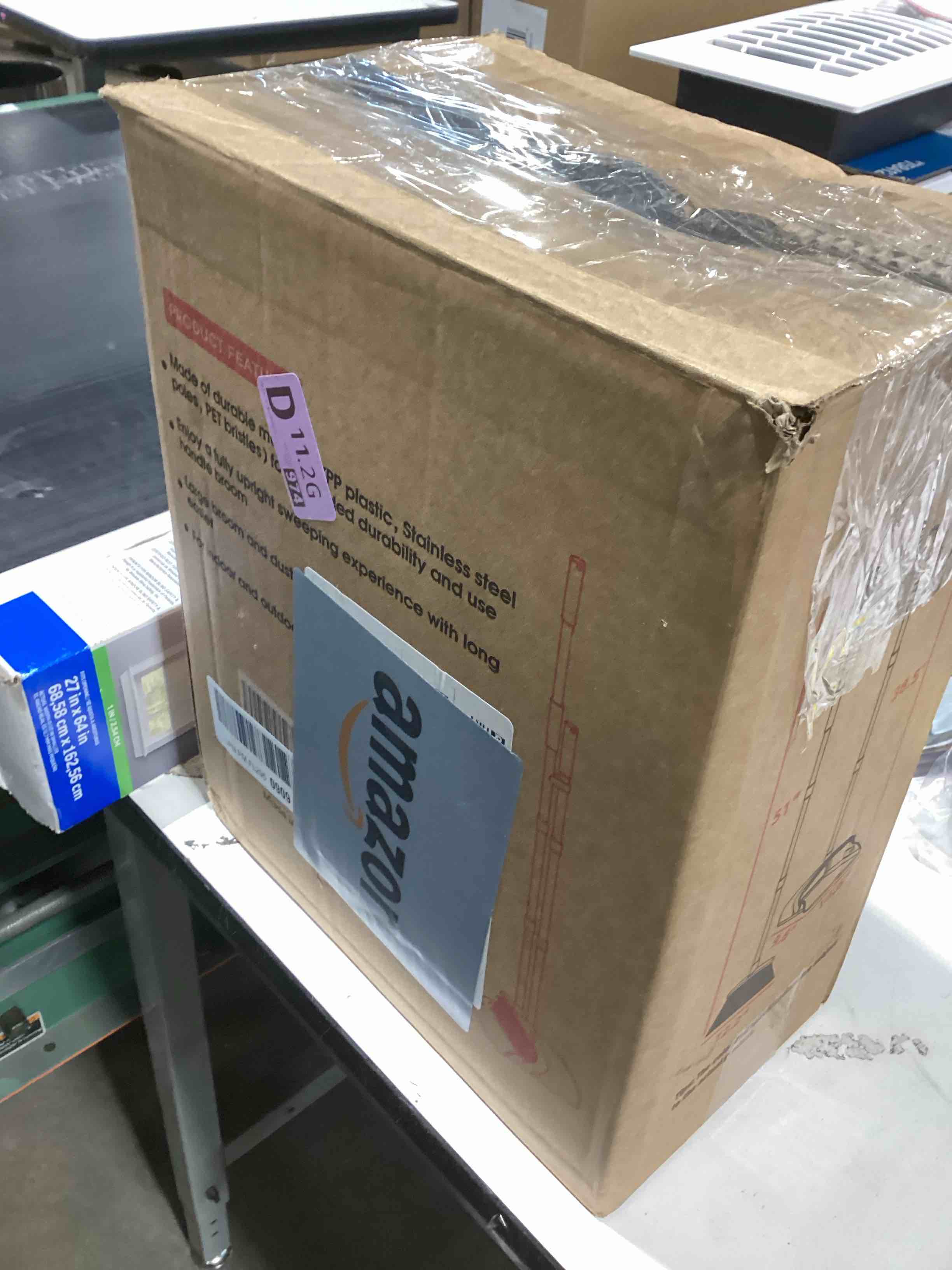 https://s3.amazonaws.com/lotting-images-prod/bidfta/PNK5131369_1778001695729.jpeg