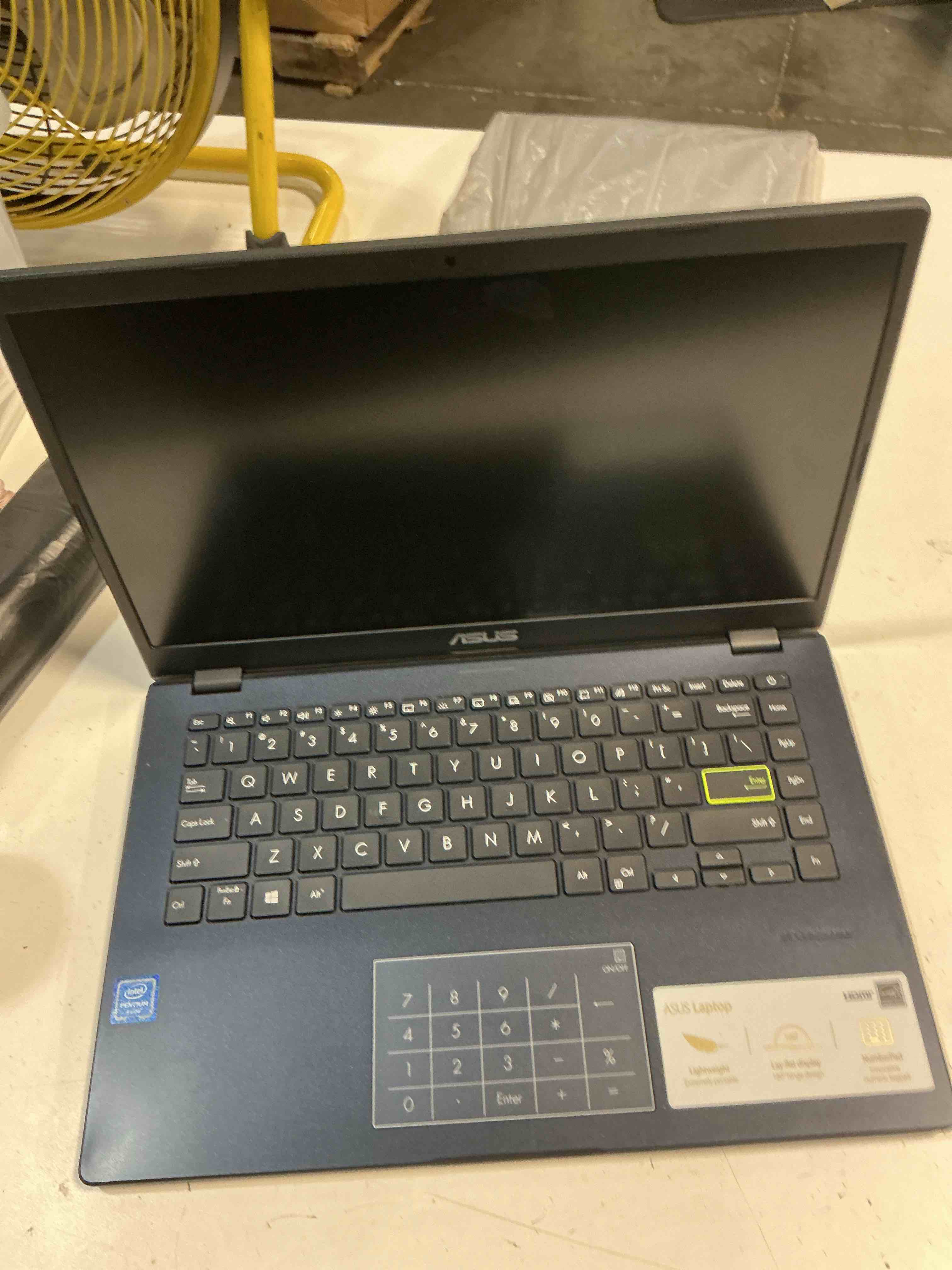 Condition photo showing As Is for asus 14.0" laptop e410m intel celeron n4020 