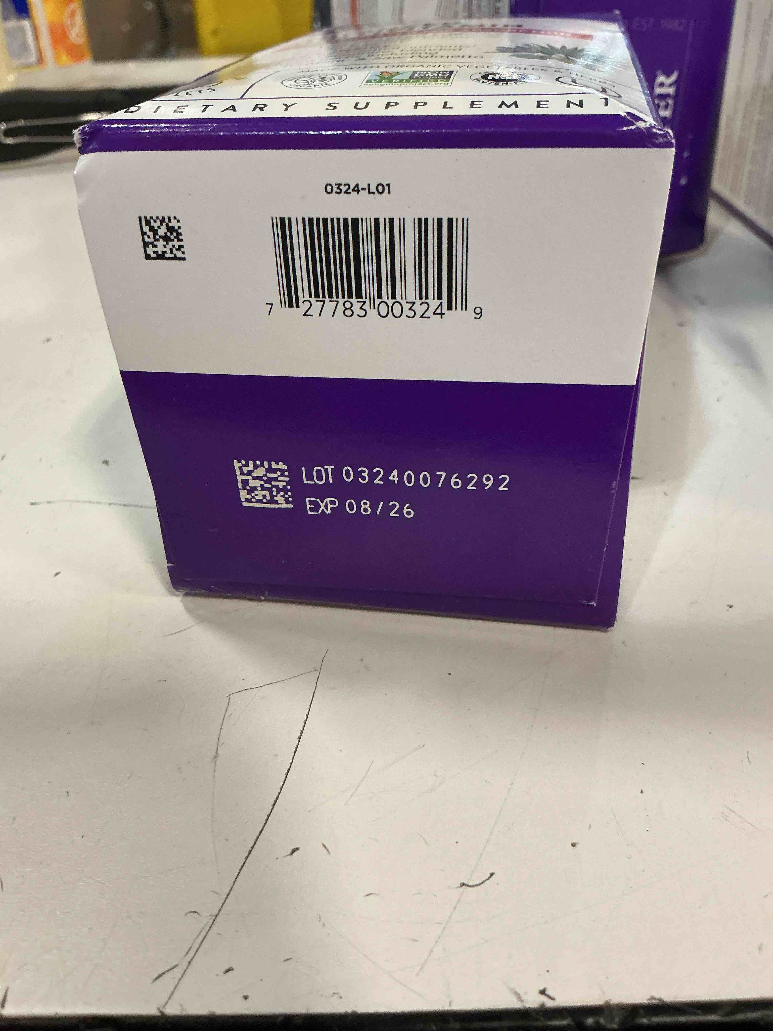 https://s3.amazonaws.com/lotting-images-prod/bidfta/PNK5200217_1777749087549.jpeg