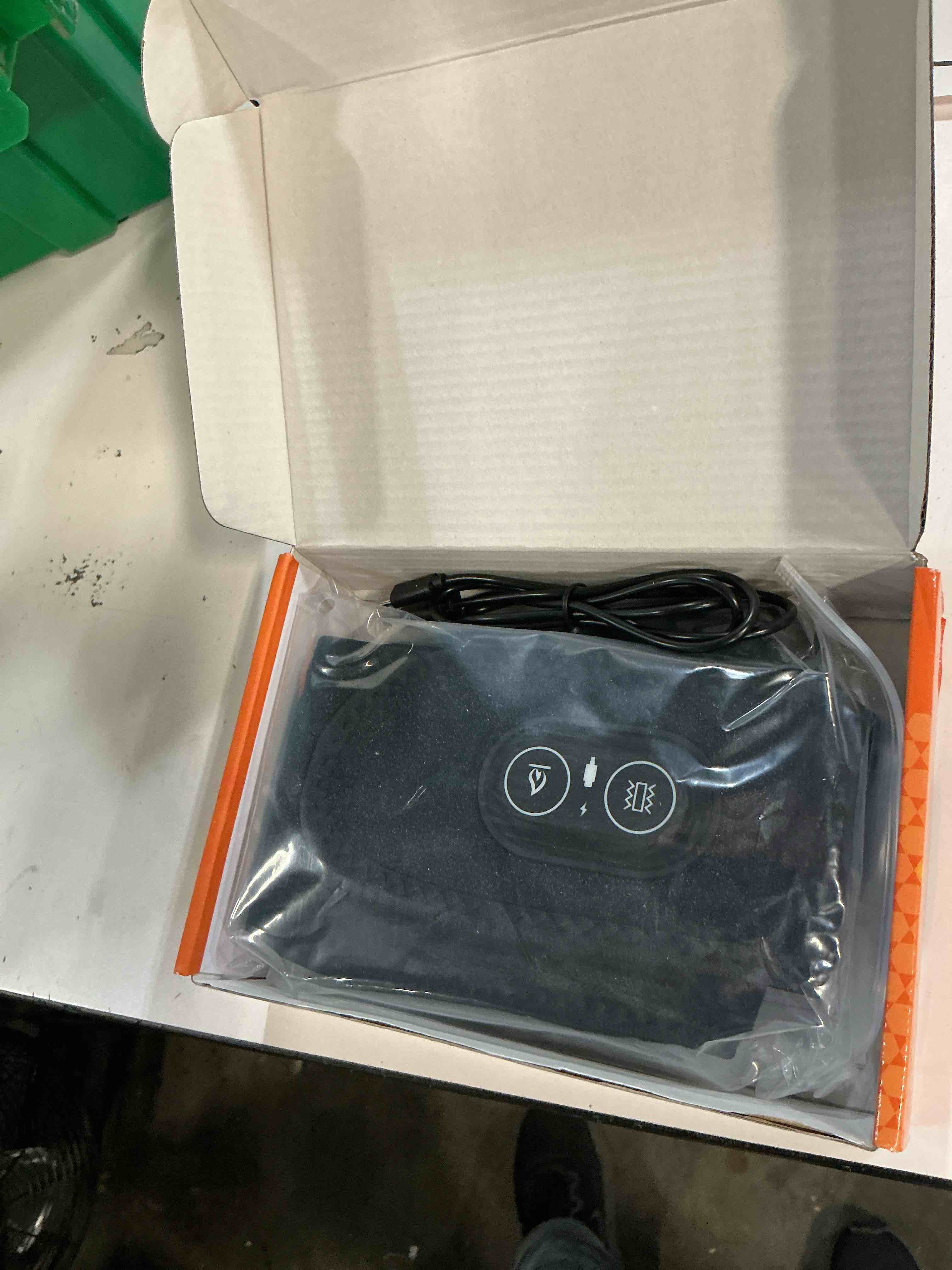 Condition photo showing New/Like New for red light therapy for neck and shoulders wrap, cordless infrared heating pad belt with vibration for body, hands, rechargeable portable neck massager with heat 660nm/850nm (black)