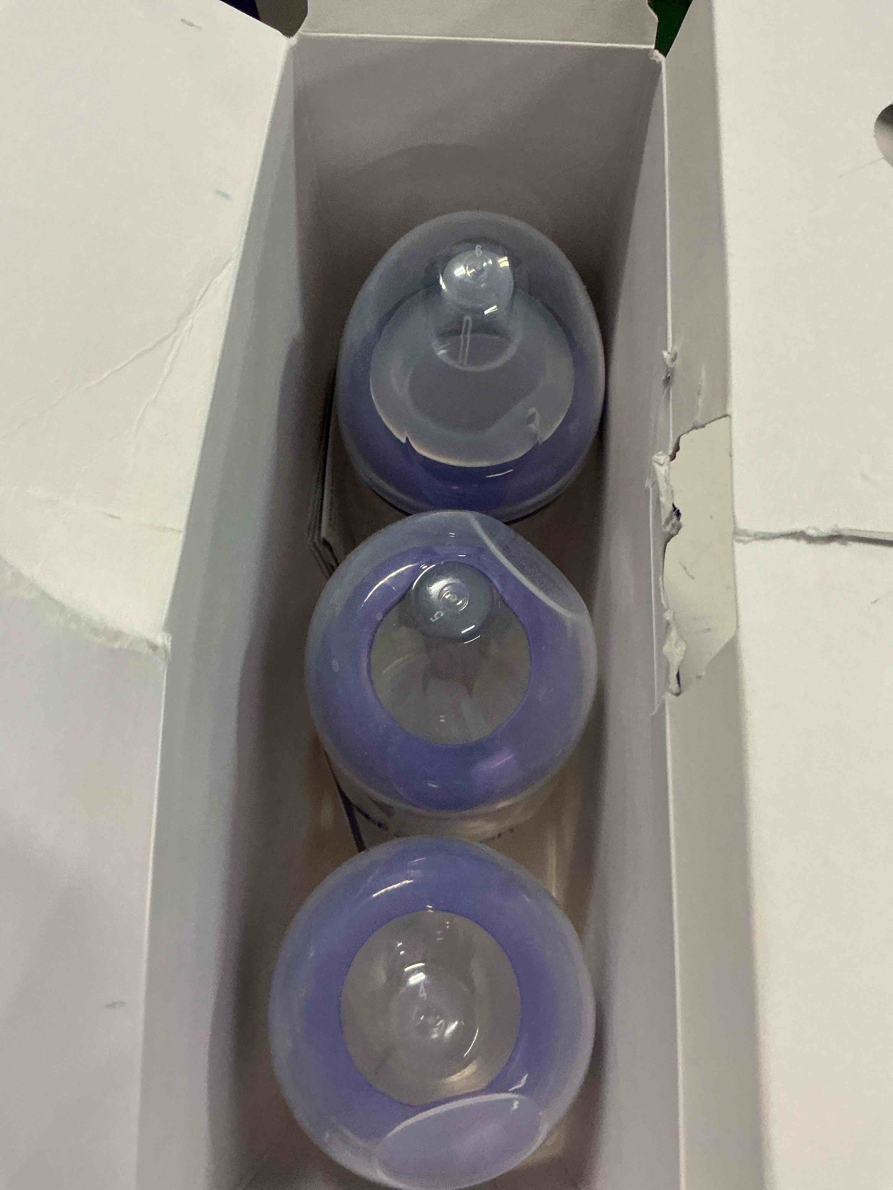 Condition photo showing Good Condition for ?t is used for baby feeding. (unit of use)