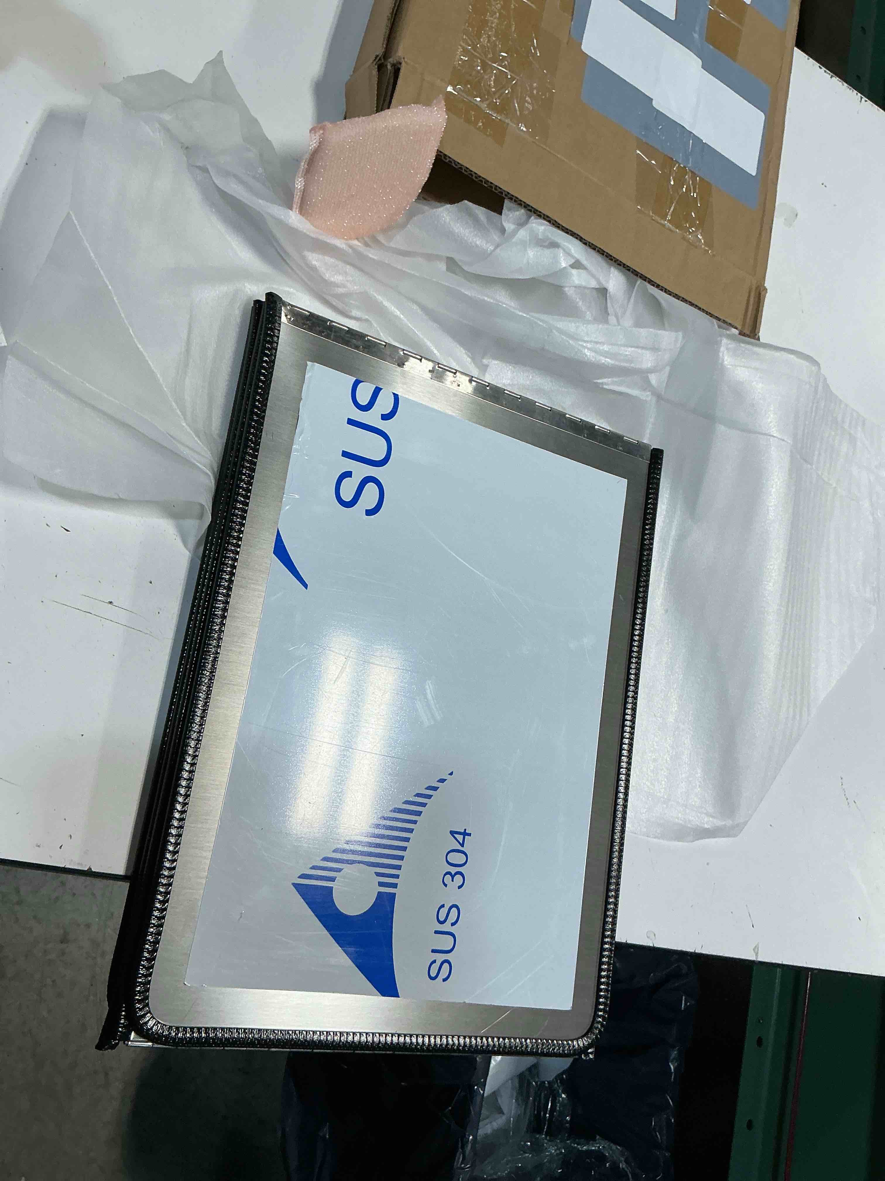 Condition photo showing New/Like New for 2 pieces 2 sided grease splatter guard foldable splatter guard for stove stainless steel oil splatter screens backsplash for wall gas range frying pan camping(size:11.8×15.7inches)