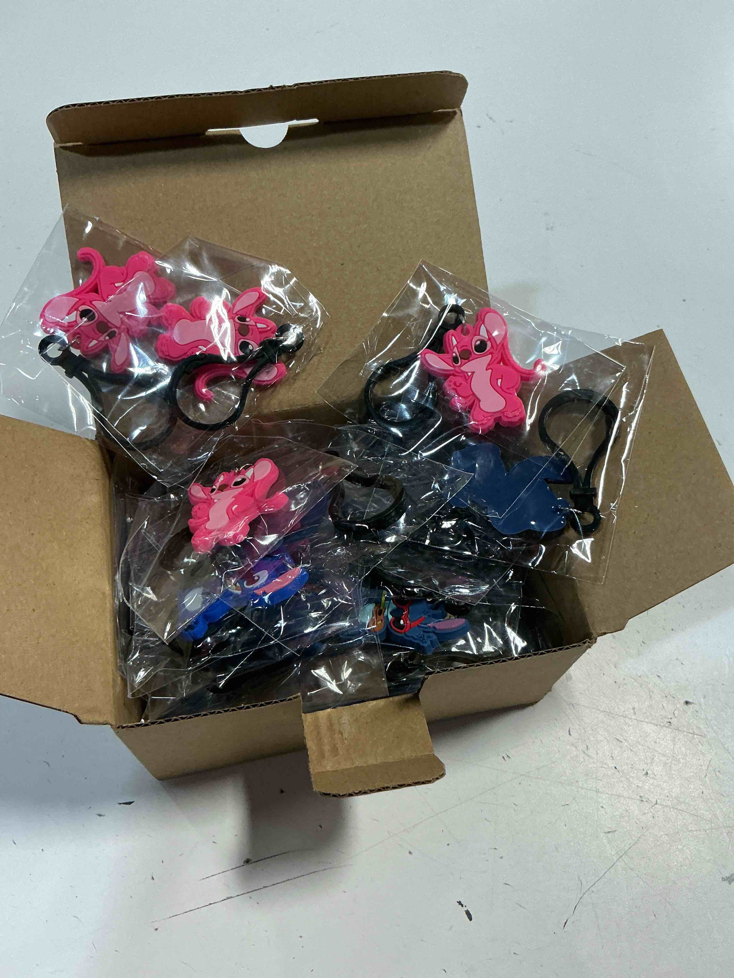 Condition photo showing New/Like New for valentines cards for kids classroom 24 cards with 24 keychains valentines day gifts for kids valentine exchange cards for boys girls school party favors