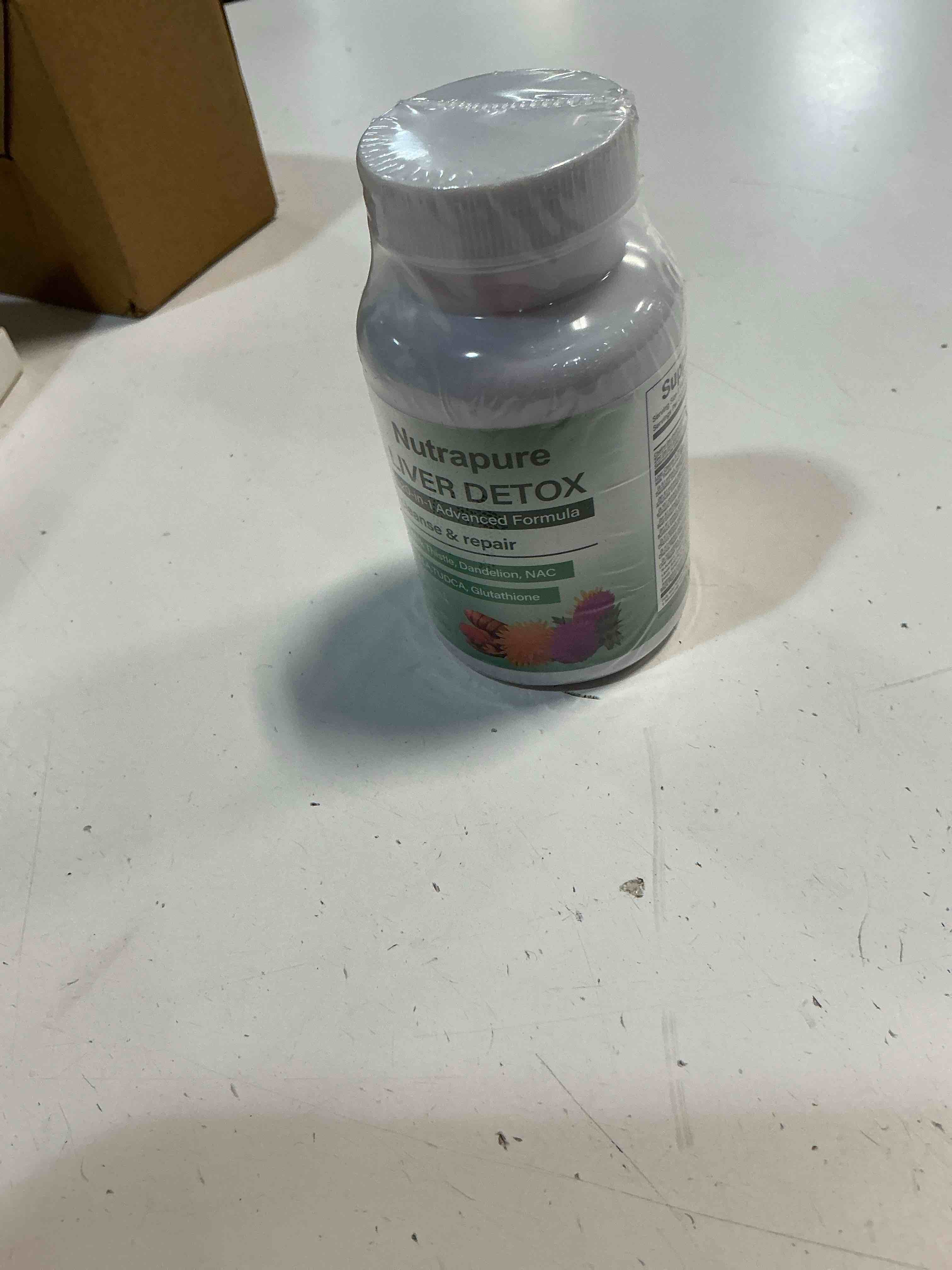 Condition photo showing New/Like New for exp: dec 2027- liver detox capsules - 20-in-1 herbal formula with milk thistle, dandelion, turmeric & artichoke leaf for liver support and digestive balance – non-gmo, gluten-free (1)