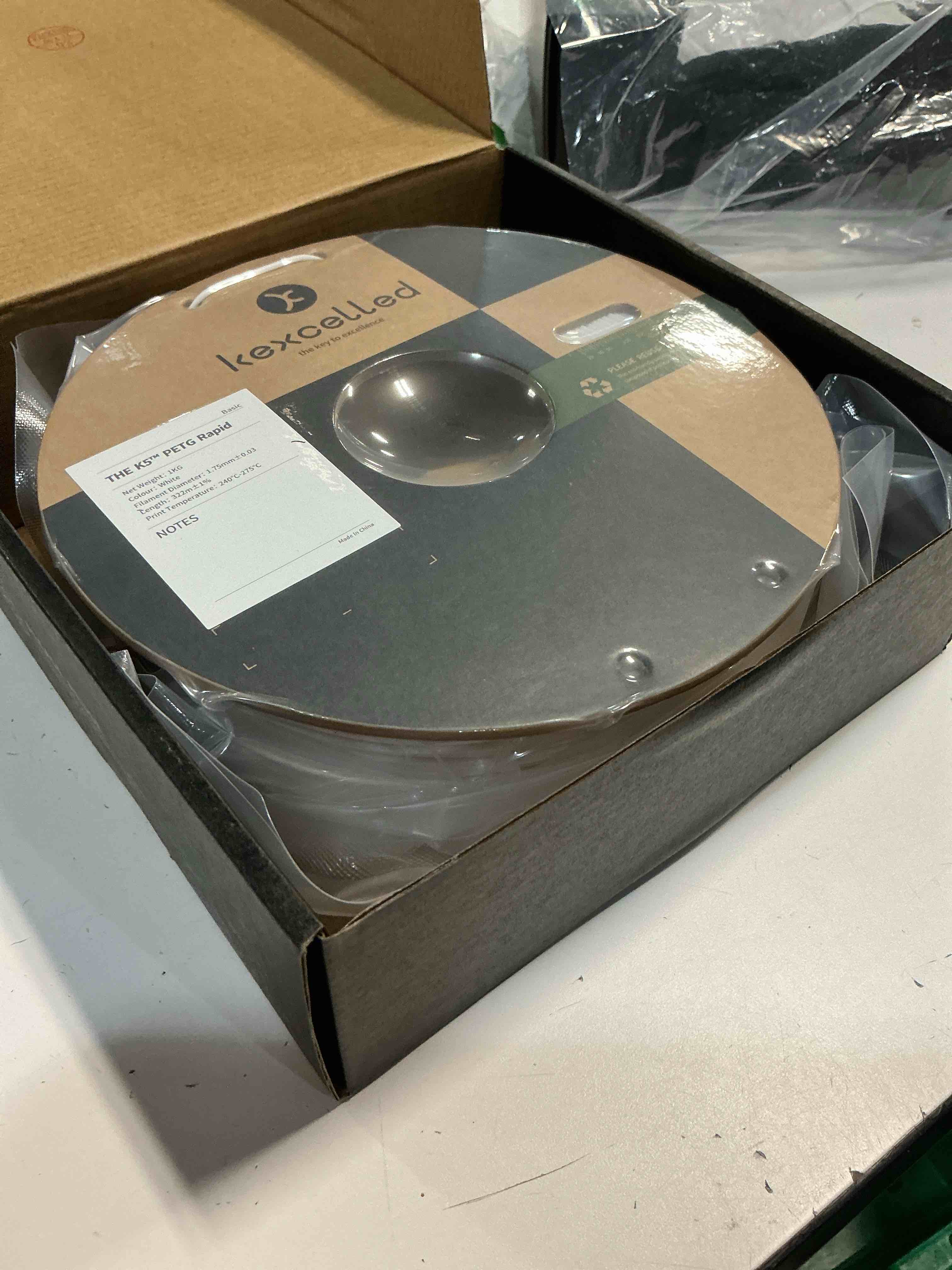 Condition photo showing New/Like New for kexcelled rapid petg filament 1.75mm white petg high speed up to 400mm/s 3d printer filament 1kg,highly fluid fast printing,fit most fdm printers rapid-white 1.75mm 1kg