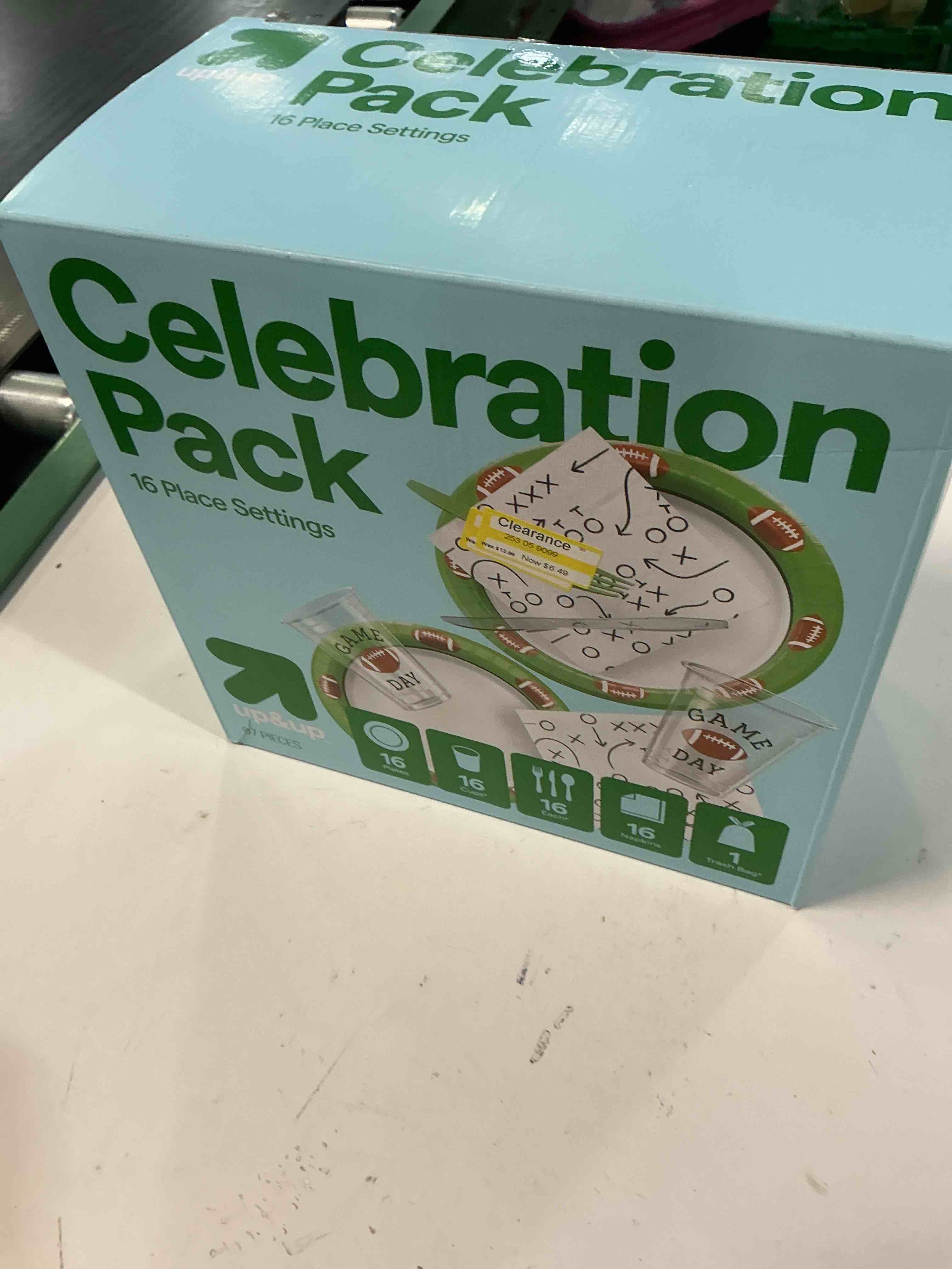 Condition photo showing New/Like New for game day disposable table top celebration pack - 97ct - up&up™