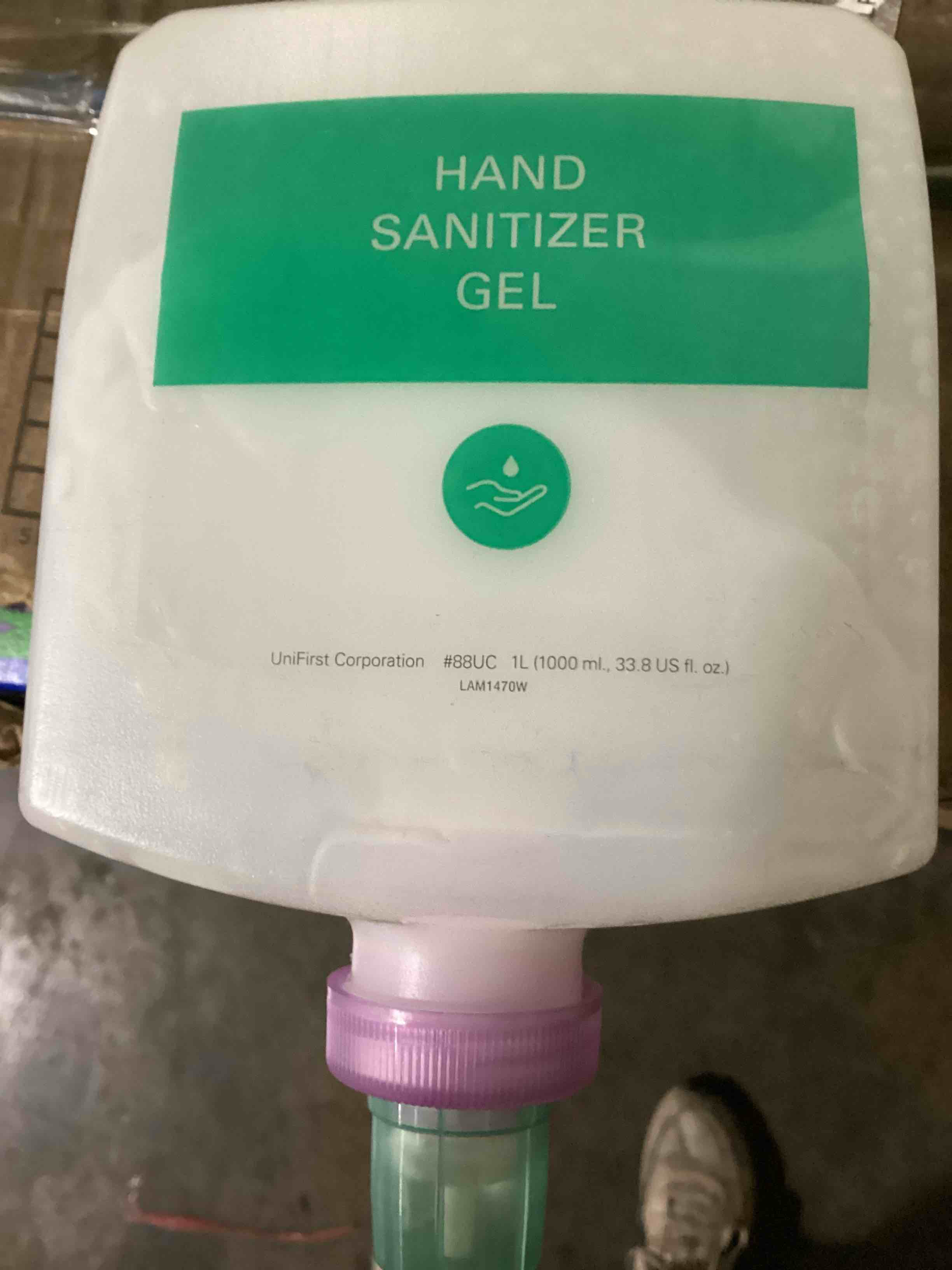 Case of 4 Universal Hand Sanitizer, 1000 ml each (expires 02/2029)