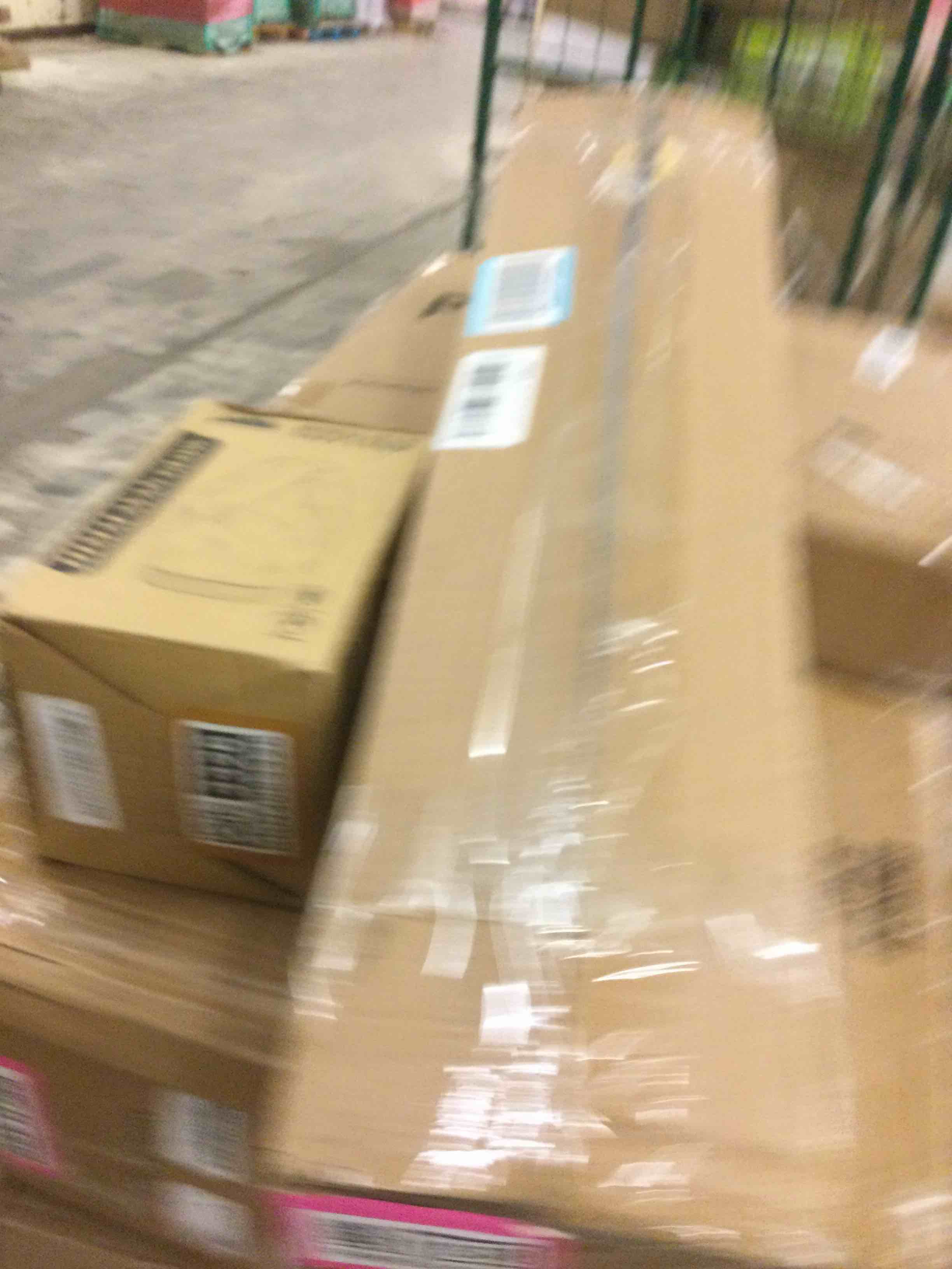 Condition photo showing Good Condition for 360° Rotate LED Bathroom Vanity Light Fixtures, 1600LM Acrylic Matte Black Vanity Lights for Bathroom, Modern Wall Lighting Fixtures Over Mirror Kitchen Living Room Hallway (Natural White Light 5000K) Matte Black - Non-dimmable 4-Light, 27-Inch, 5000K