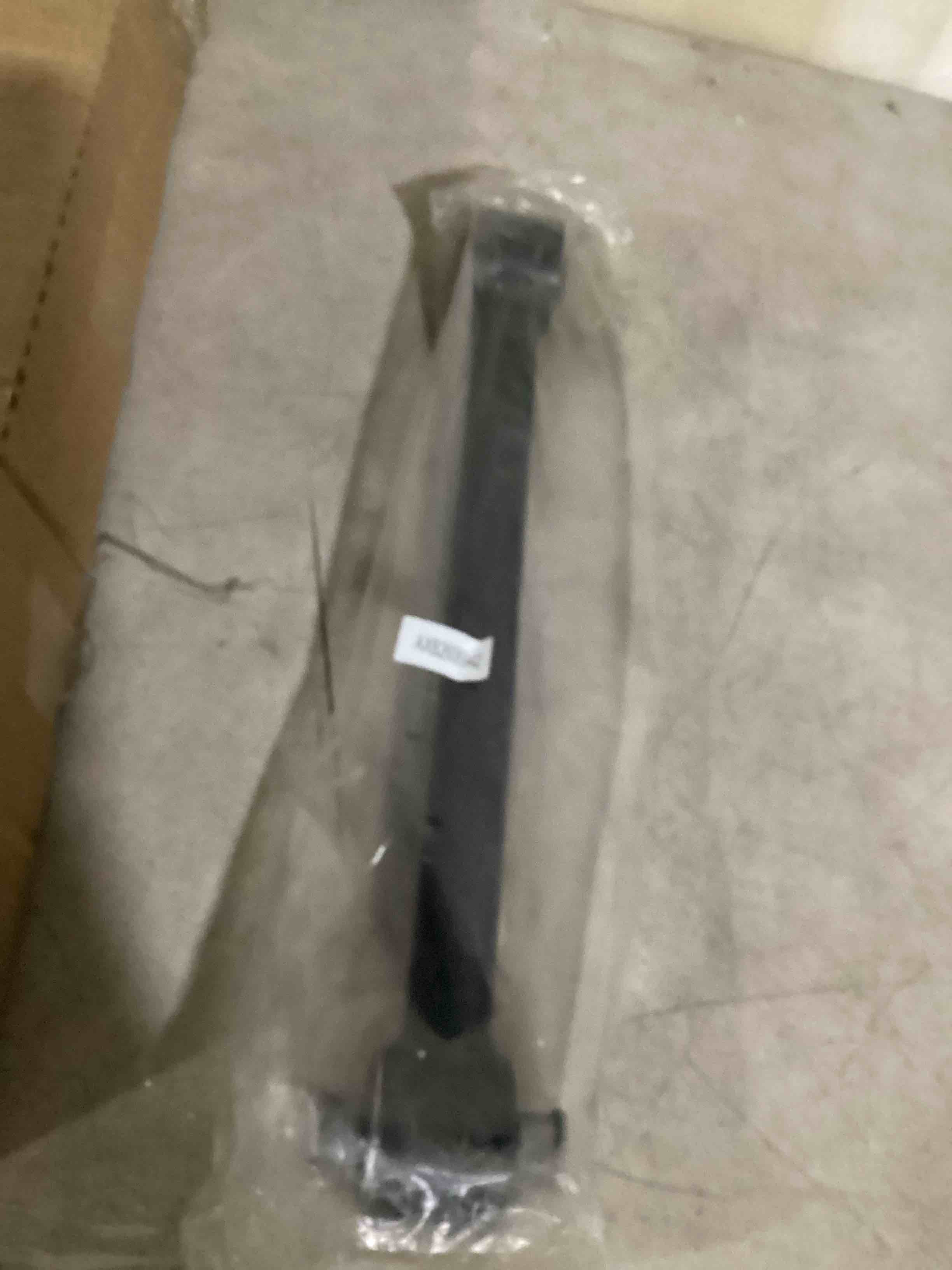 Condition photo showing Good Condition for moog rk642169 rear upper suspension control arm for jeep liberty