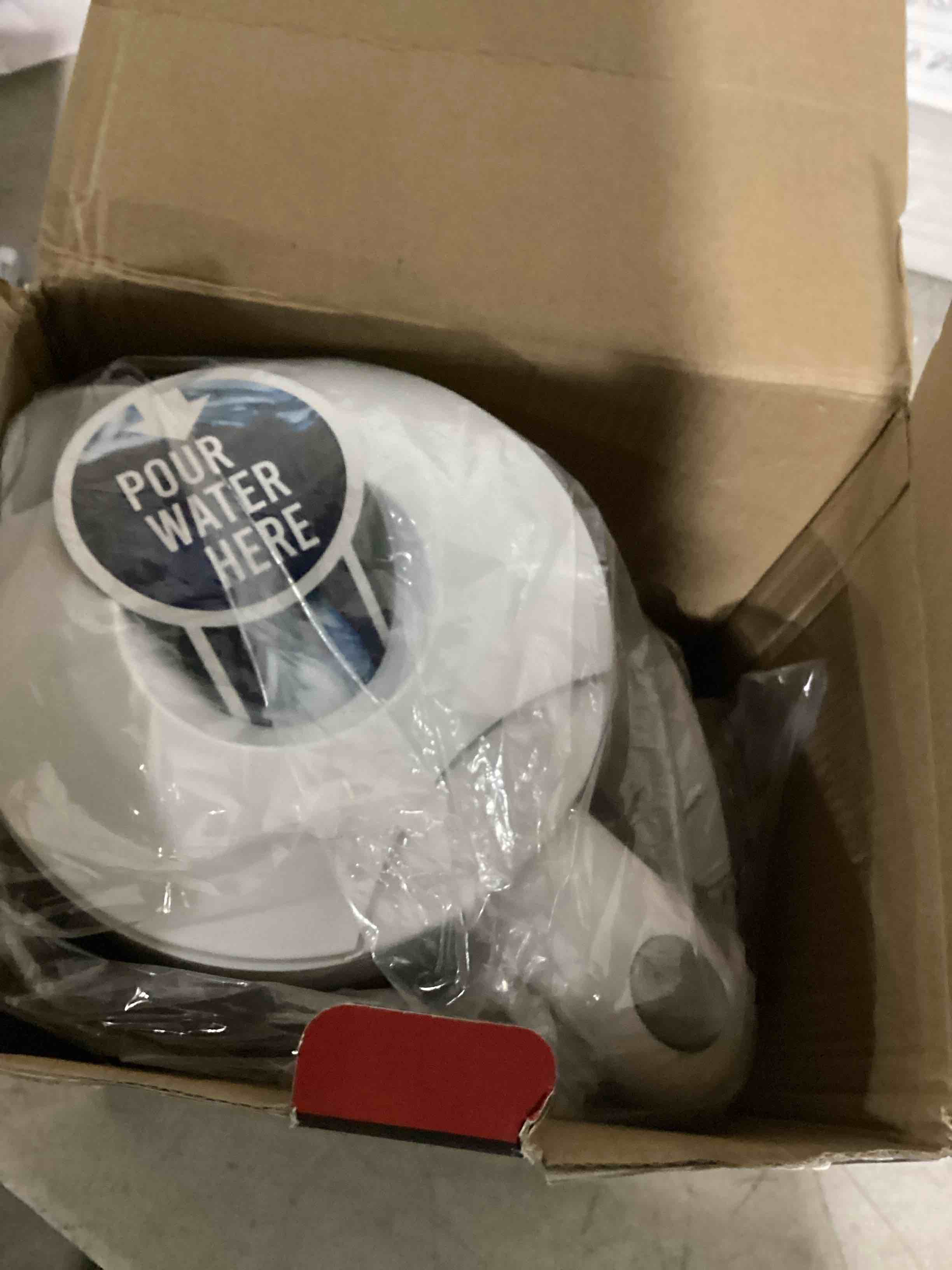 Condition photo showing Good Condition for ovente 1.8l electric kettle, 1500w fast boiling heater for coffee or tea, bpa free, easy to fill lid, water level window, auto shut-off, boil-dry protection and removable filter, white kp413w