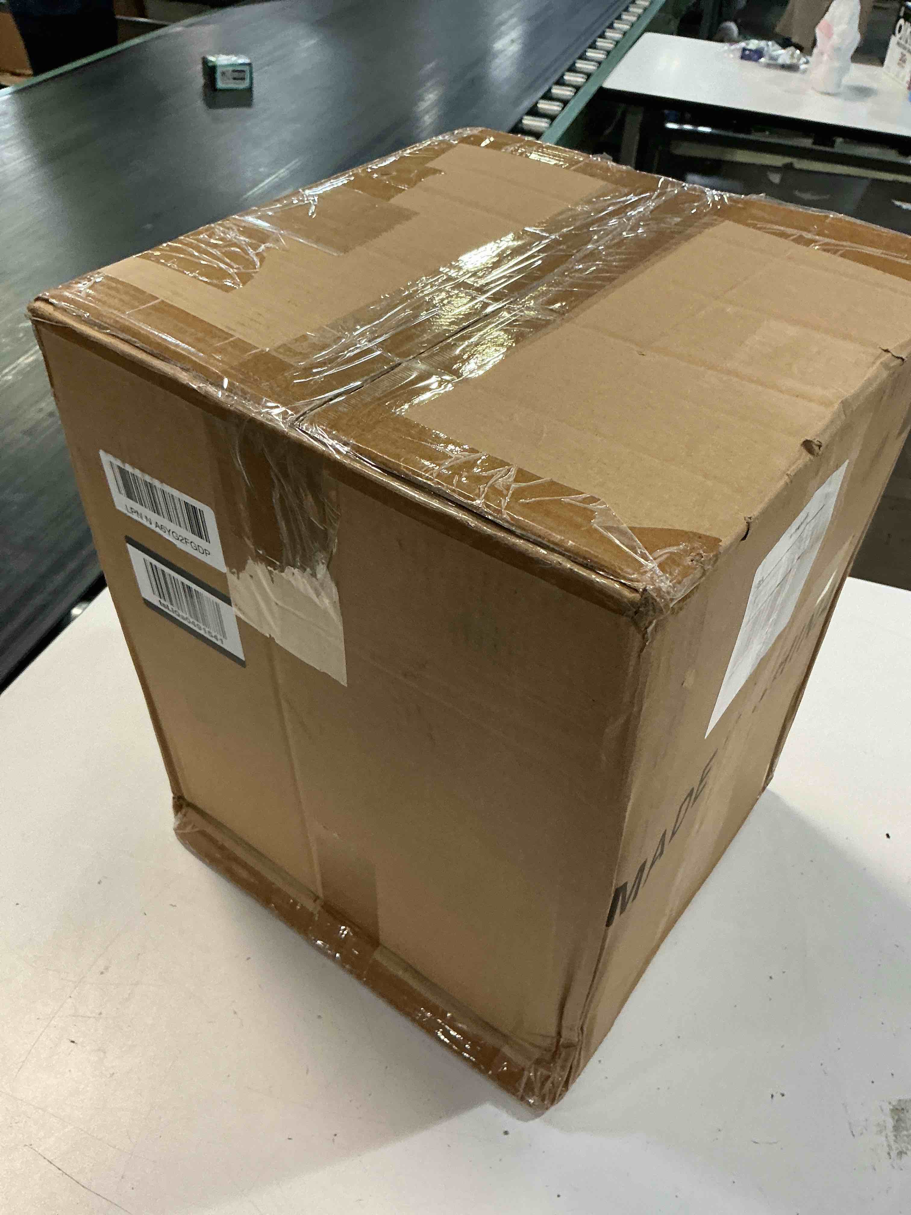 https://s3.amazonaws.com/lotting-images-prod/bidfta/PNK7264520_1789412588306.jpeg