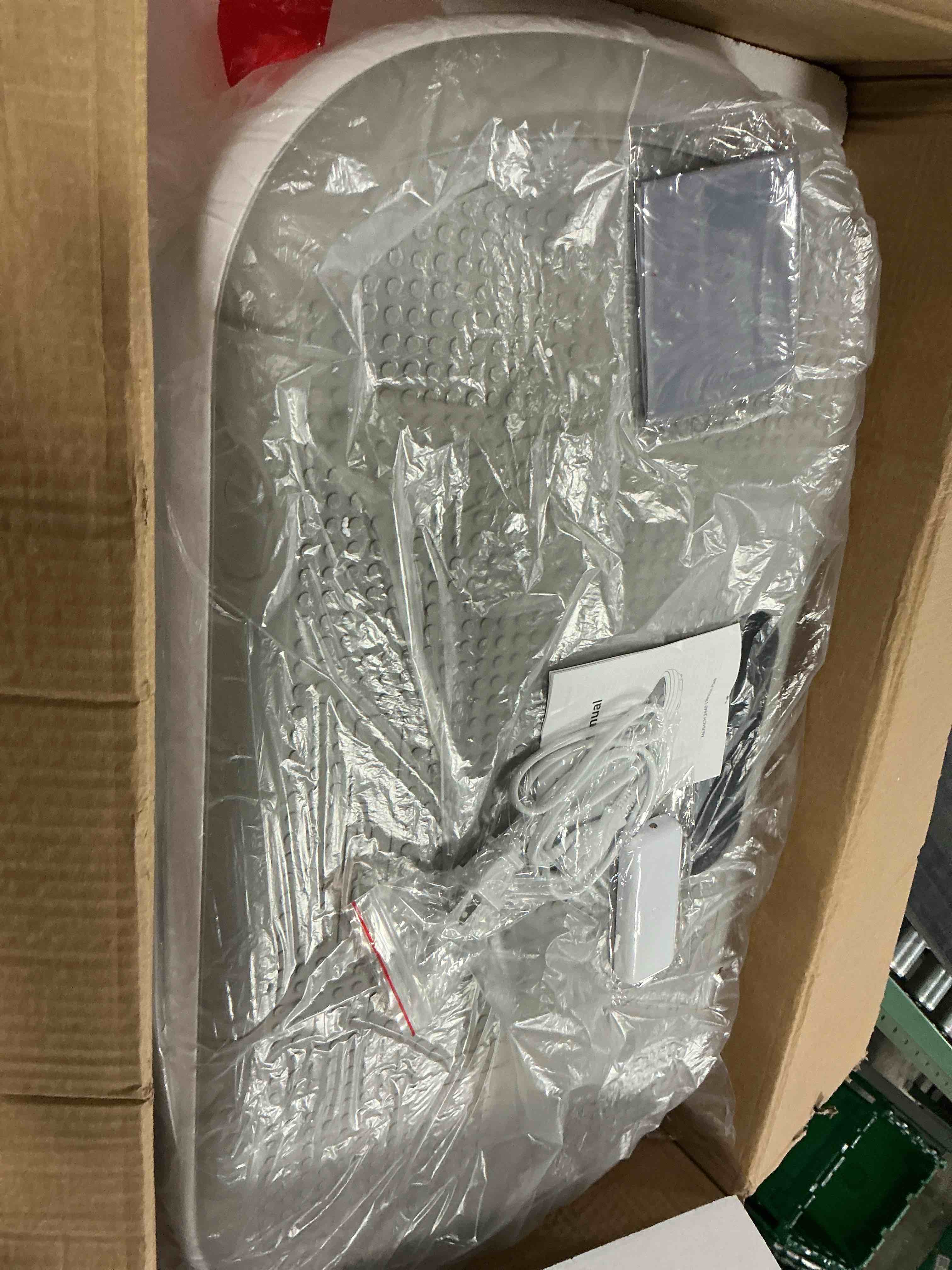 Condition photo showing Good Condition for merach vibration plate exercise machine, vibration plate 440 lbs capacity, bluetooth and silicone pedal, stimulate deep fat, vibration plate for lymphatic drainage, vibrating for weight loss white