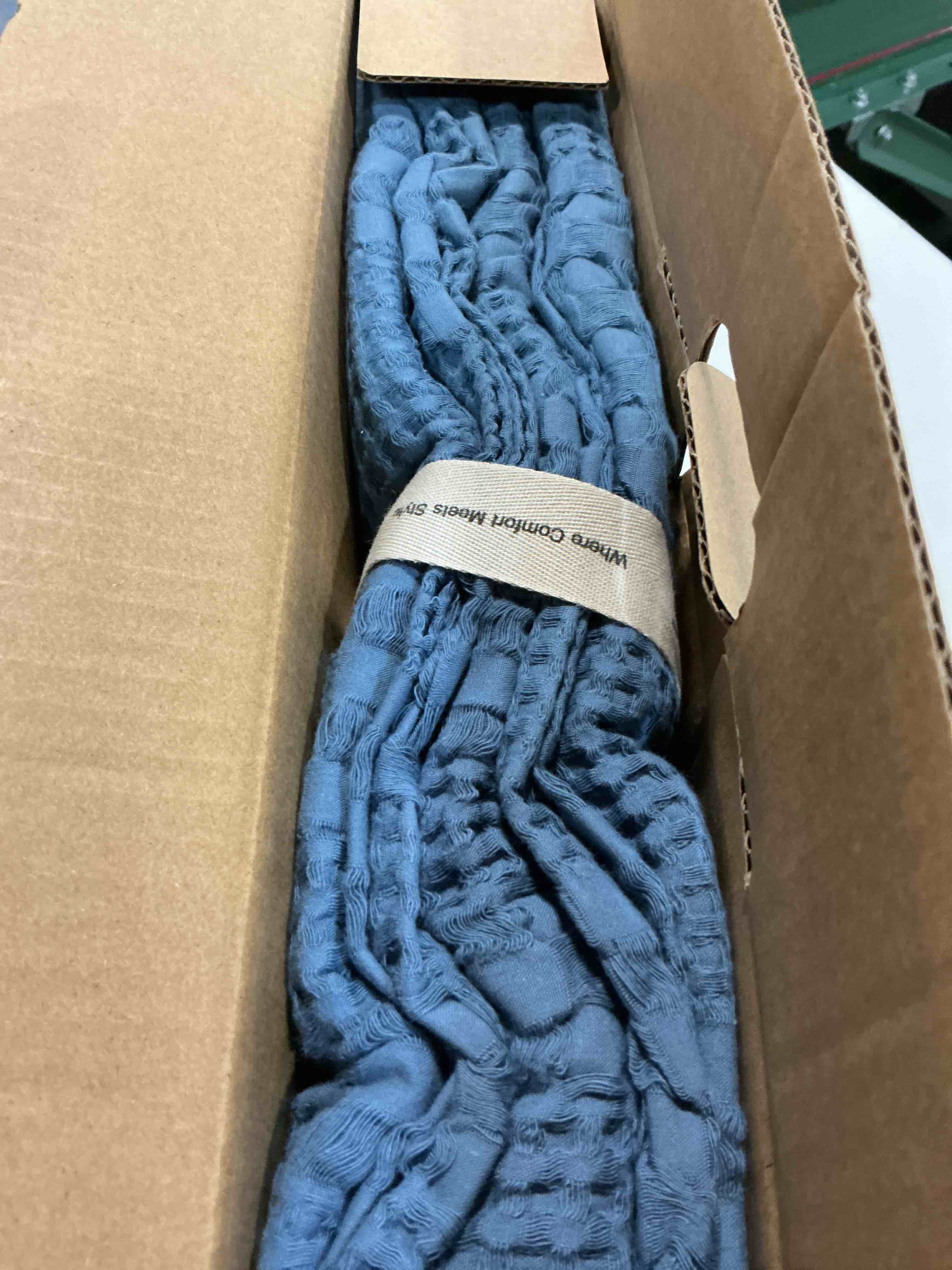 Condition photo showing Good Condition for phf lightweight 100% cotton waffle blanket for bed, twin xl, denim blue | pre-washed soft cotton comfort, breathable layering warmth for fall & winter, couch & guest room, couch, home decor & gifts