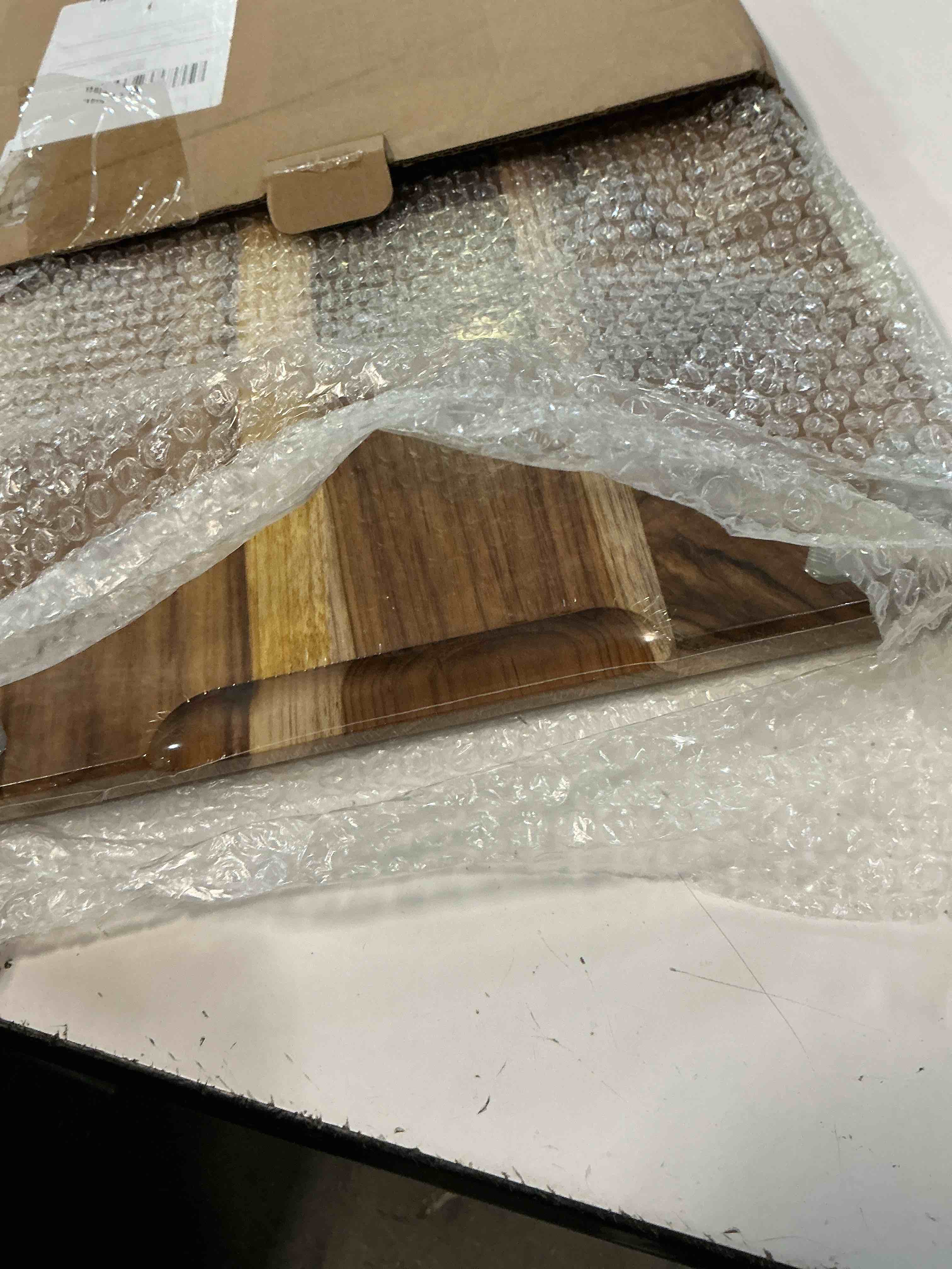 Condition photo showing New/Like New for 17'' teak wood cutting board for kitchen non slip charcuterie board