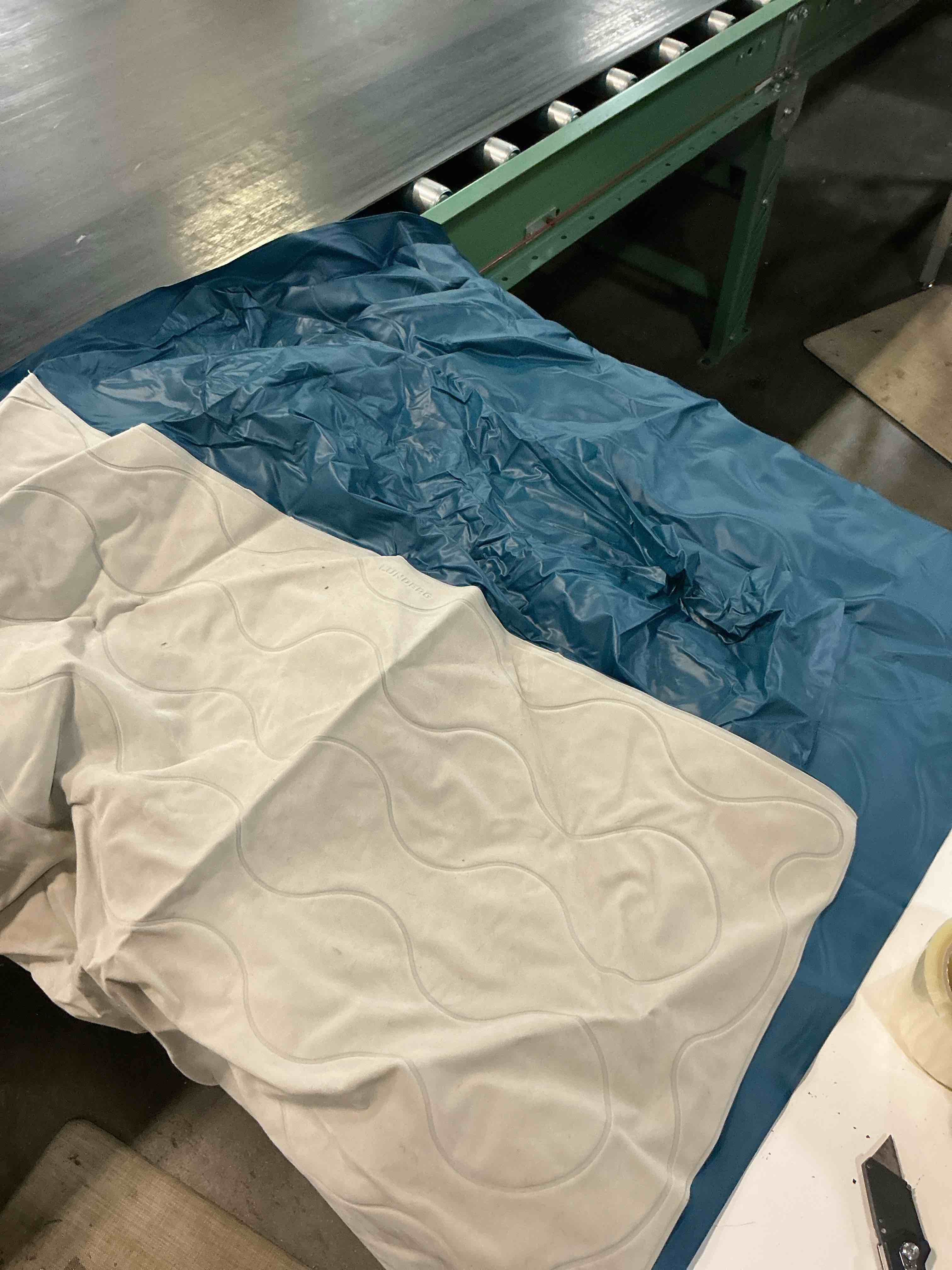 Condition photo showing As Is for lunderg alternating air pressure mattress pad with static mode - comfortable bed sore prevention - includes waterproof mattress topper for hospital bed or home & quiet pump - doctors recommended twin size (35"x75") pvc pad
