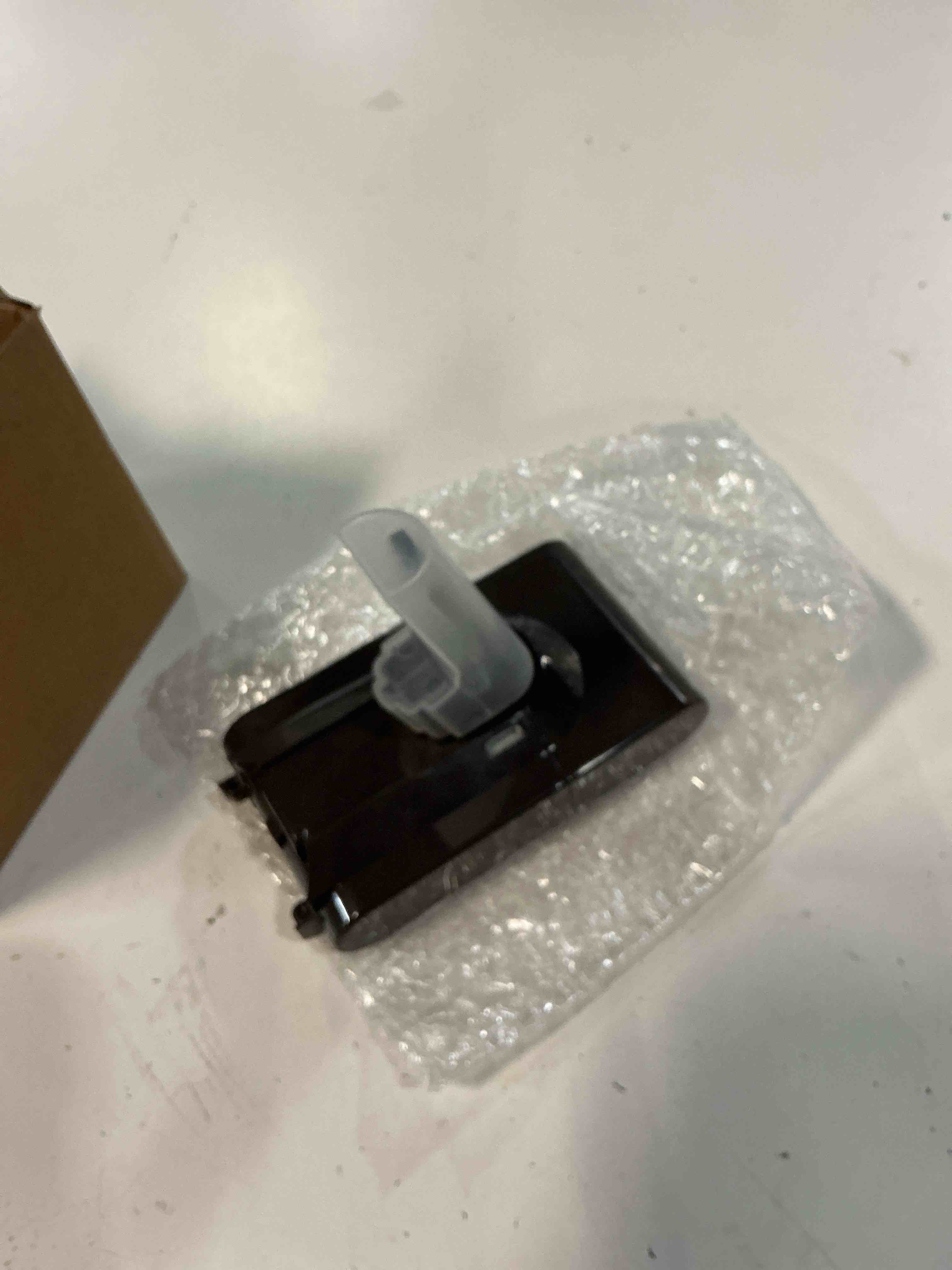 Condition photo showing Good Condition for 21.6v replacement tool battery for dyson 968670-02 v7 motorhead v7 trigger animal vacuum cleaner
