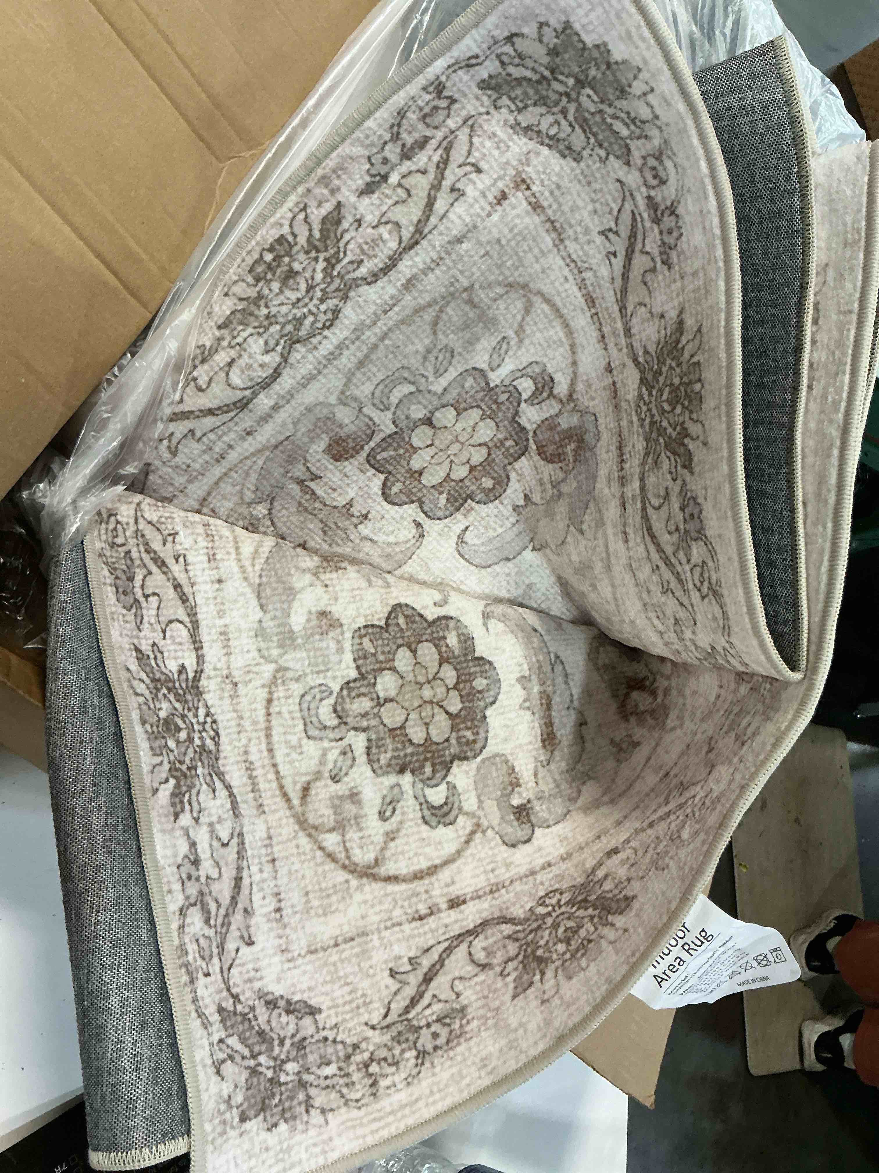 Condition photo showing As Is for area rug for living room vintage printed beige rug (size large )
