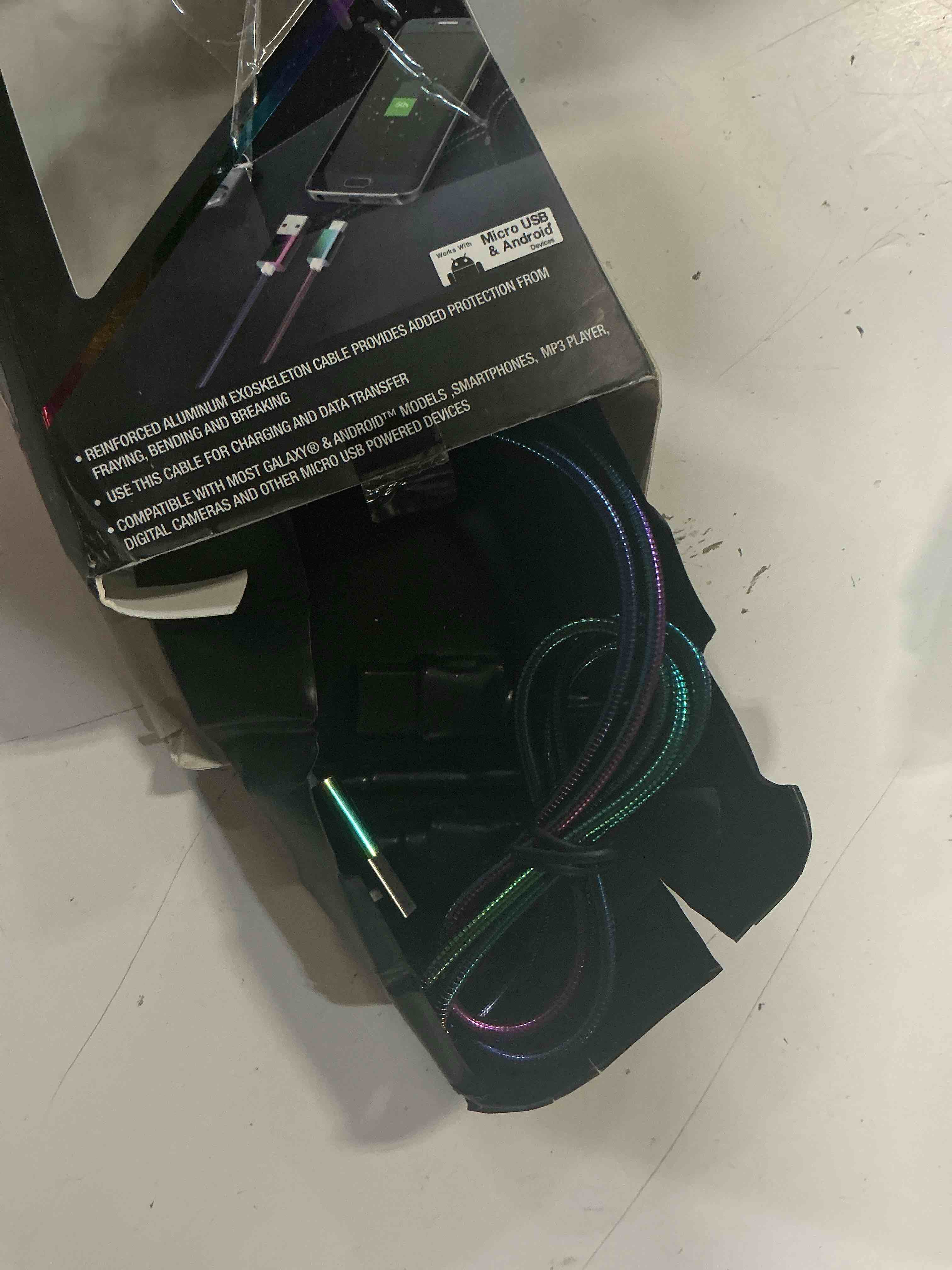 https://s3.amazonaws.com/lotting-images-prod/bidfta/PNK7479057_1789484942354.jpeg