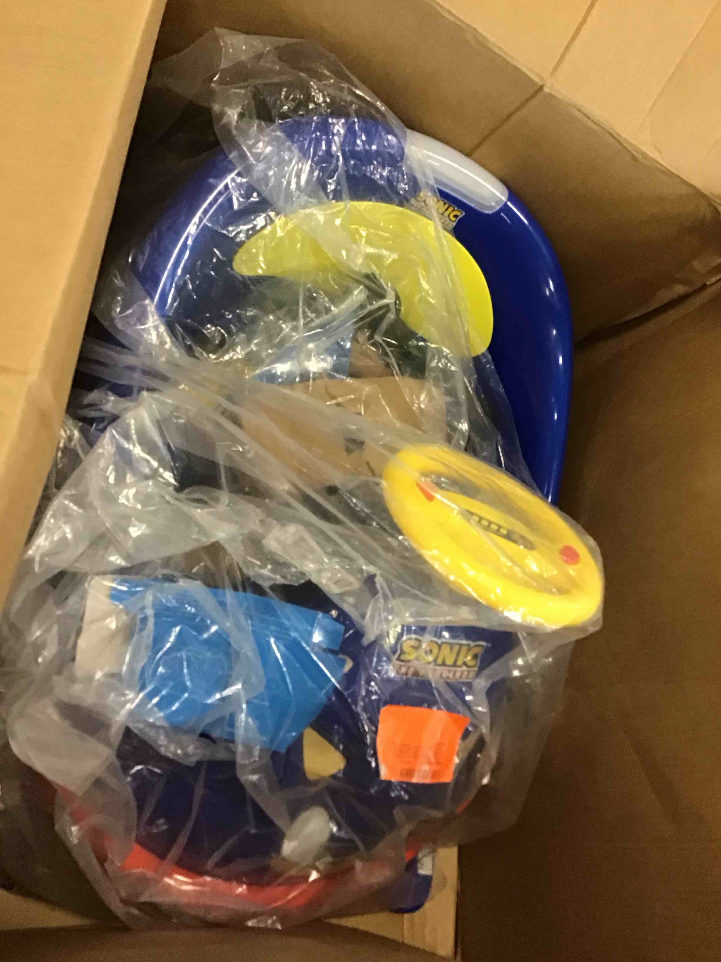 https://s3.amazonaws.com/lotting-images-prod/bidfta/PPE0000835_1724688625260.jpeg