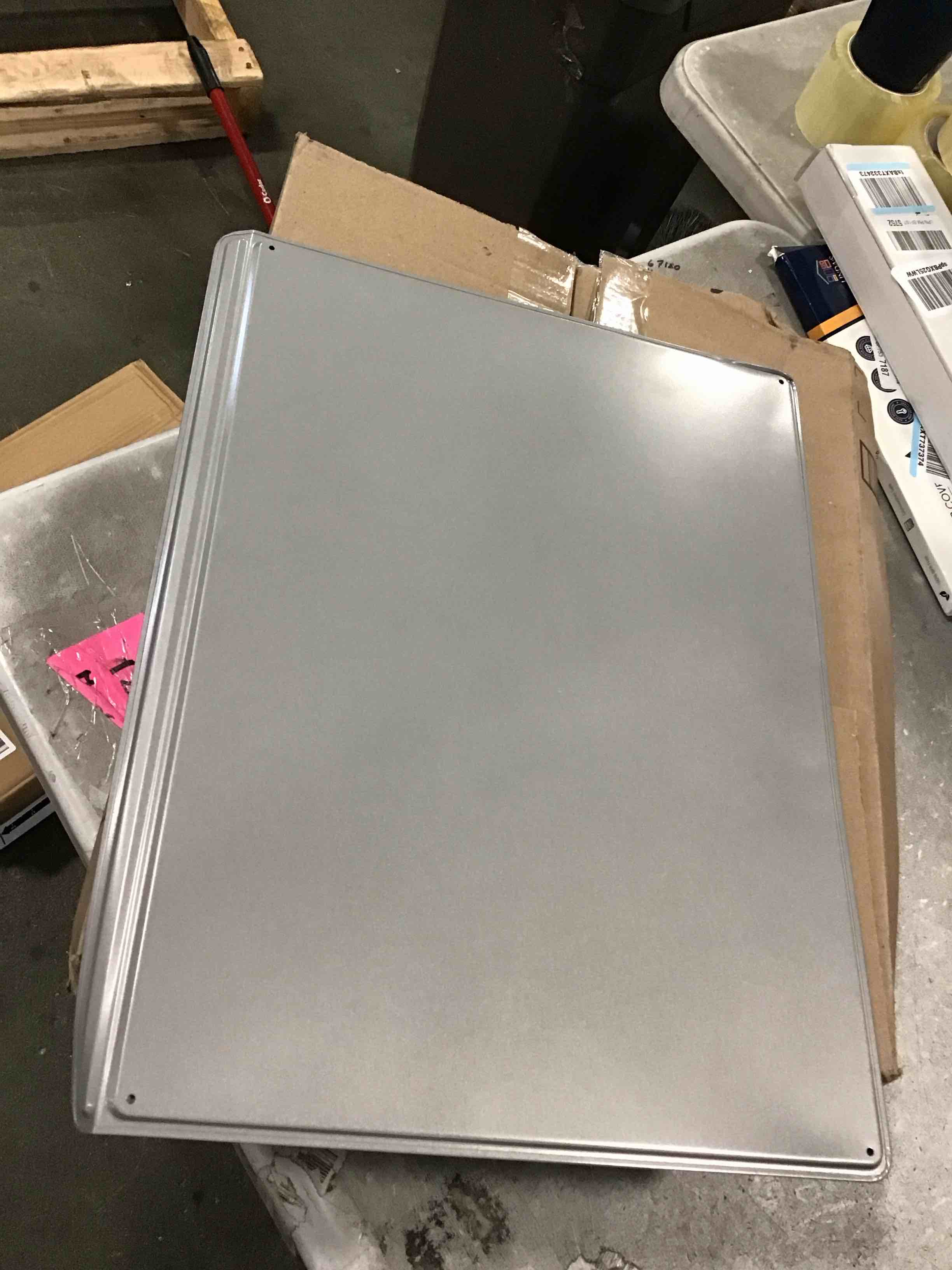 https://s3.amazonaws.com/lotting-images-prod/bidfta/PPE0001206_1724418133765.jpeg