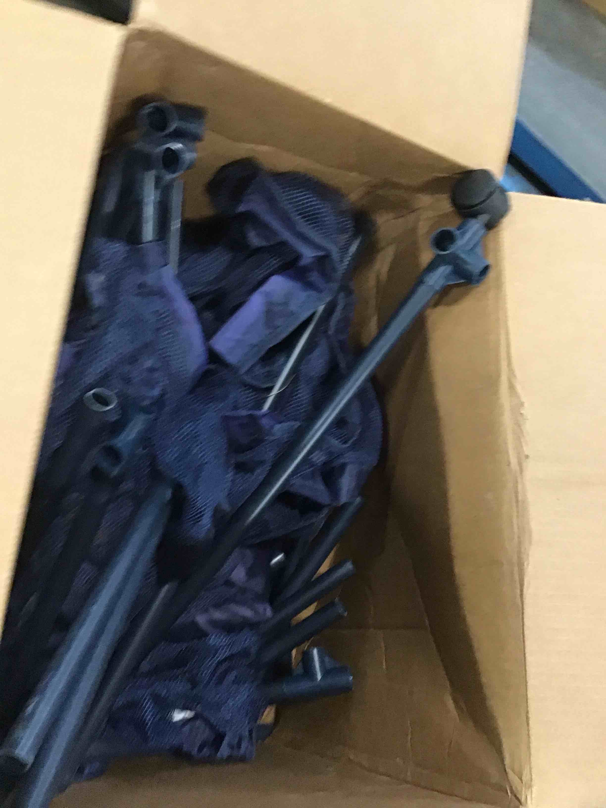 https://s3.amazonaws.com/lotting-images-prod/bidfta/PPE0001409_1724337732675.jpeg