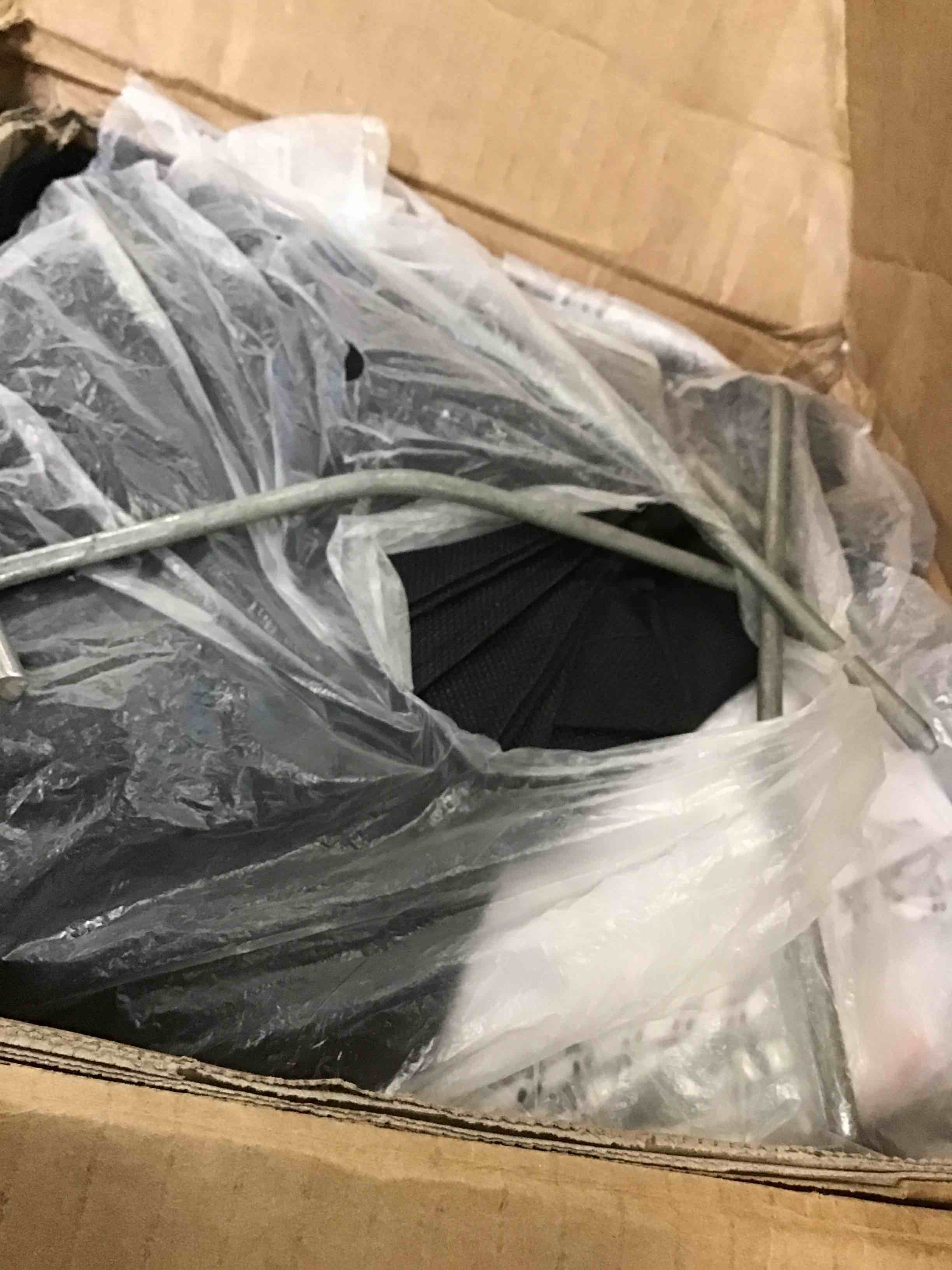 https://s3.amazonaws.com/lotting-images-prod/bidfta/PPE0002489_1729189667359.jpeg