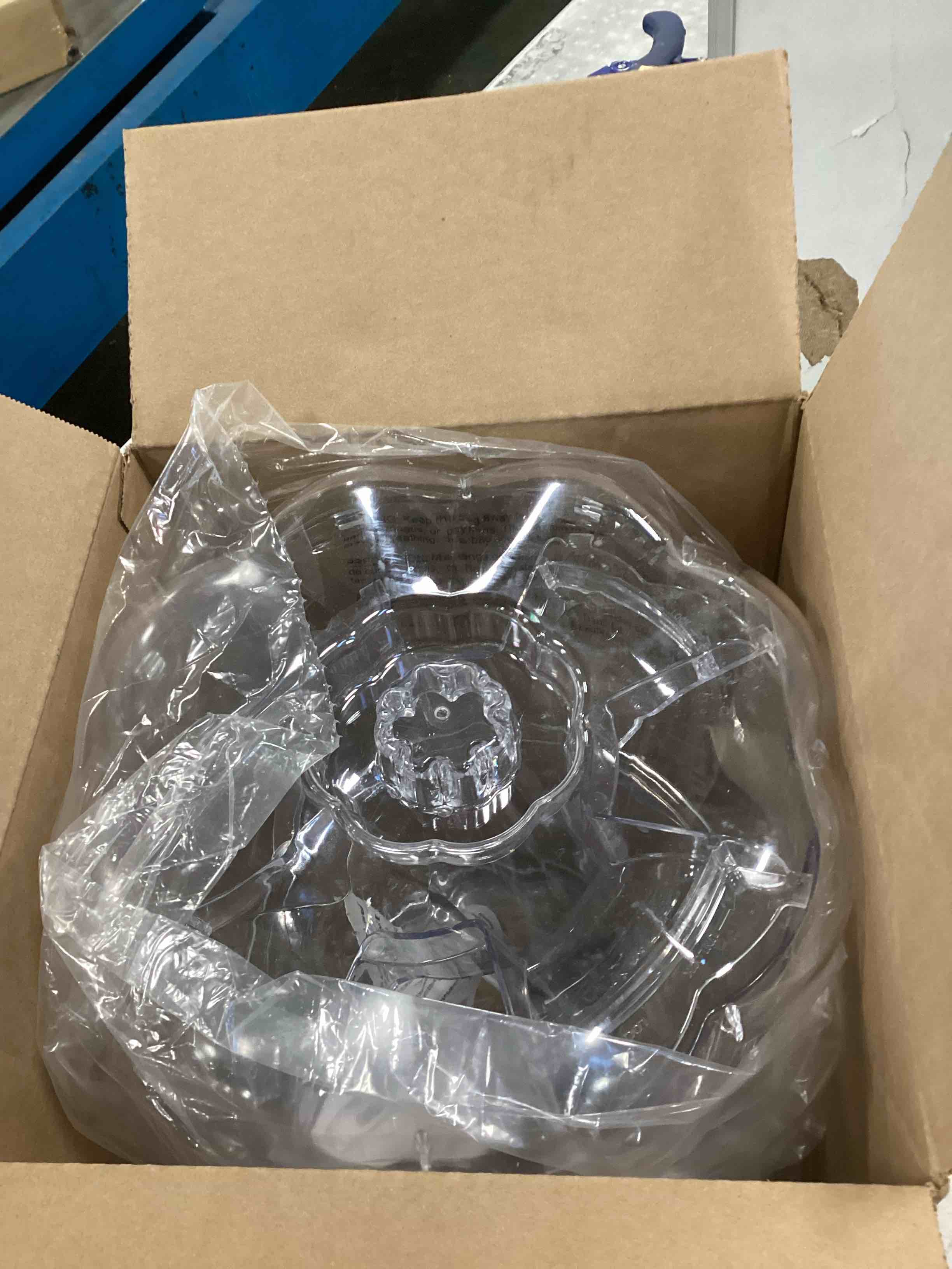 https://s3.amazonaws.com/lotting-images-prod/bidfta/PPE0003232_1728649203390.jpeg