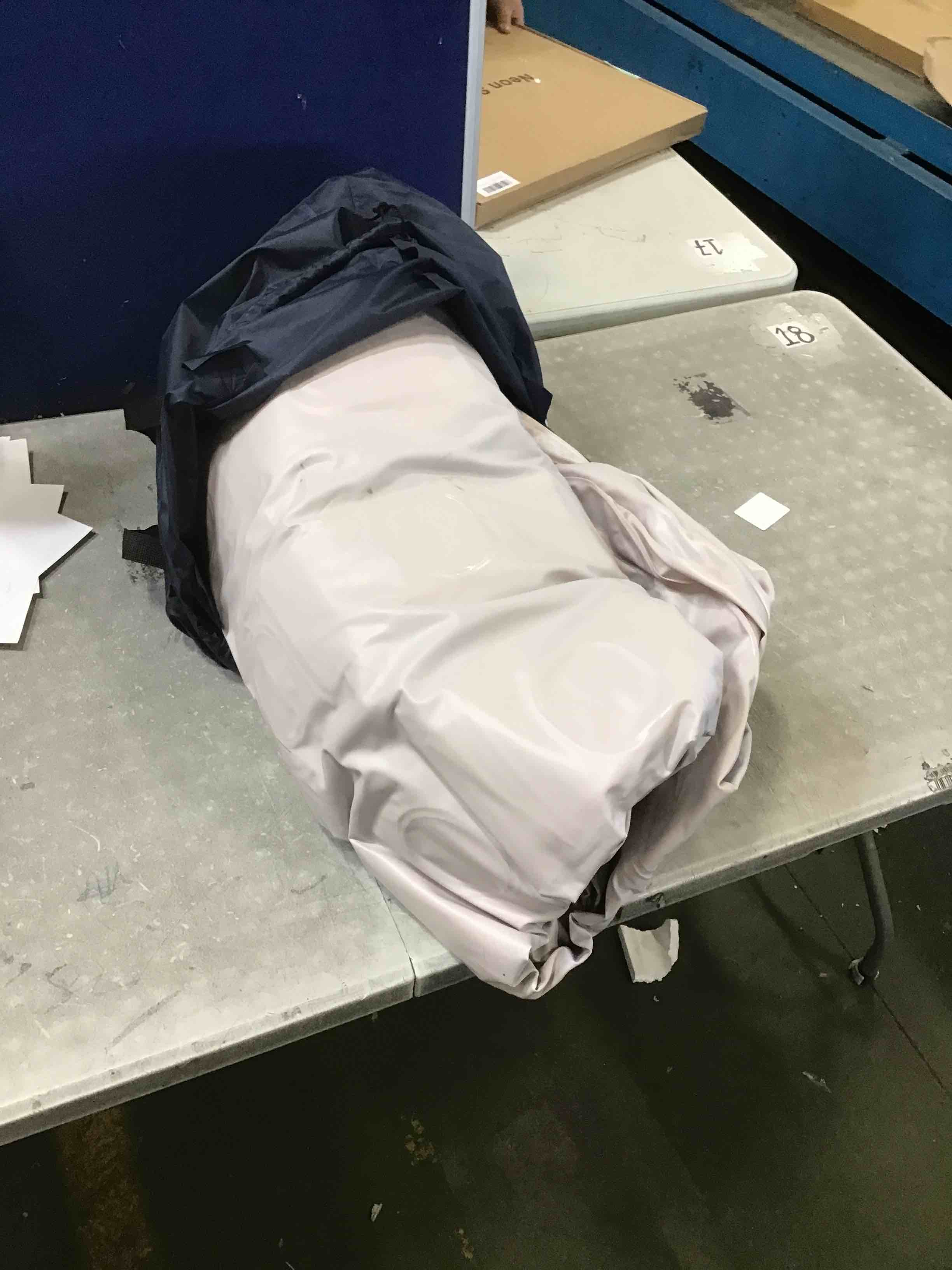 https://s3.amazonaws.com/lotting-images-prod/bidfta/PPE0003264_1728412336520.jpeg