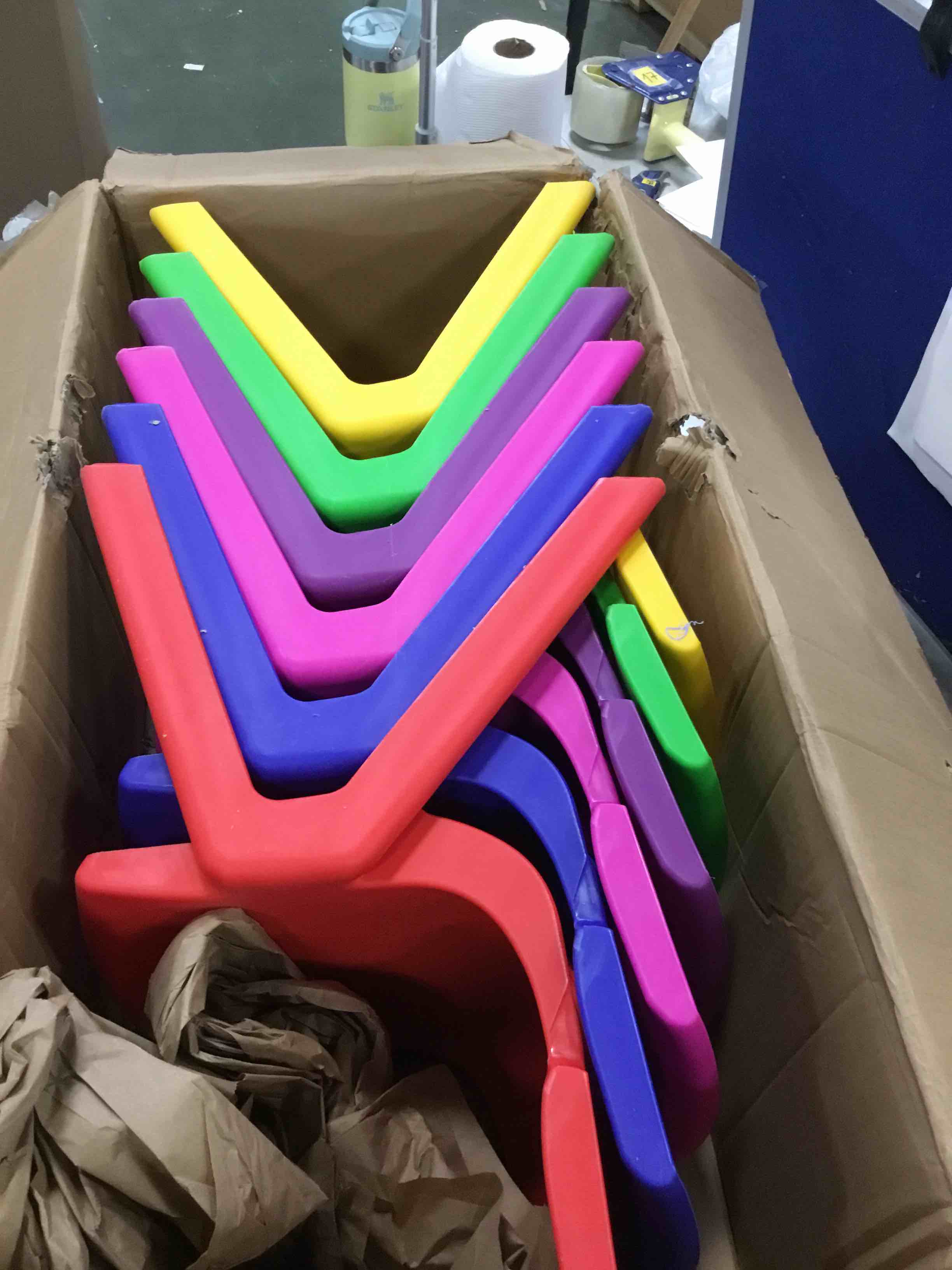 https://s3.amazonaws.com/lotting-images-prod/bidfta/PPE0003539_1727365826784.jpeg