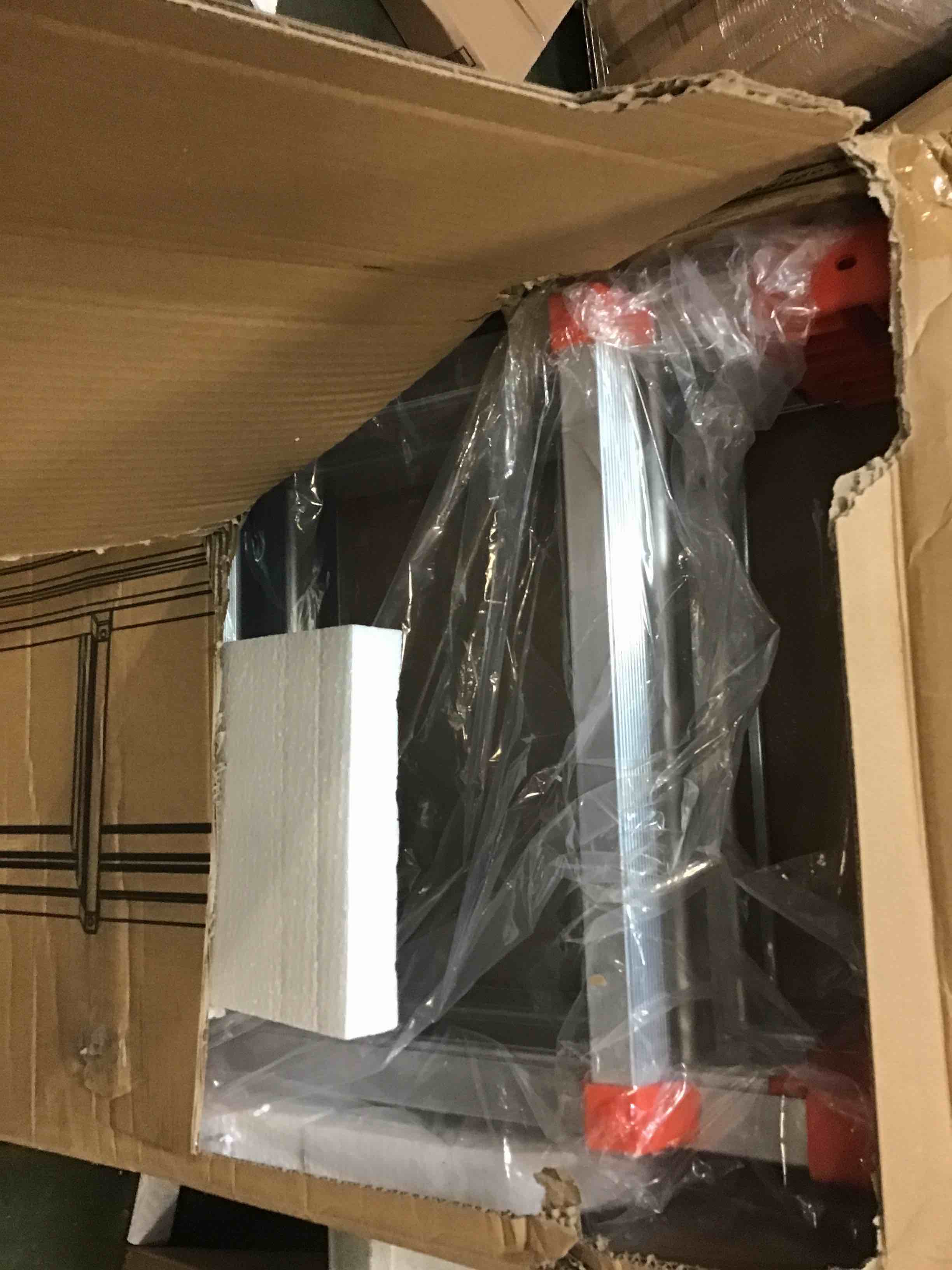 https://s3.amazonaws.com/lotting-images-prod/bidfta/PPE0008217_1725076635814.jpeg