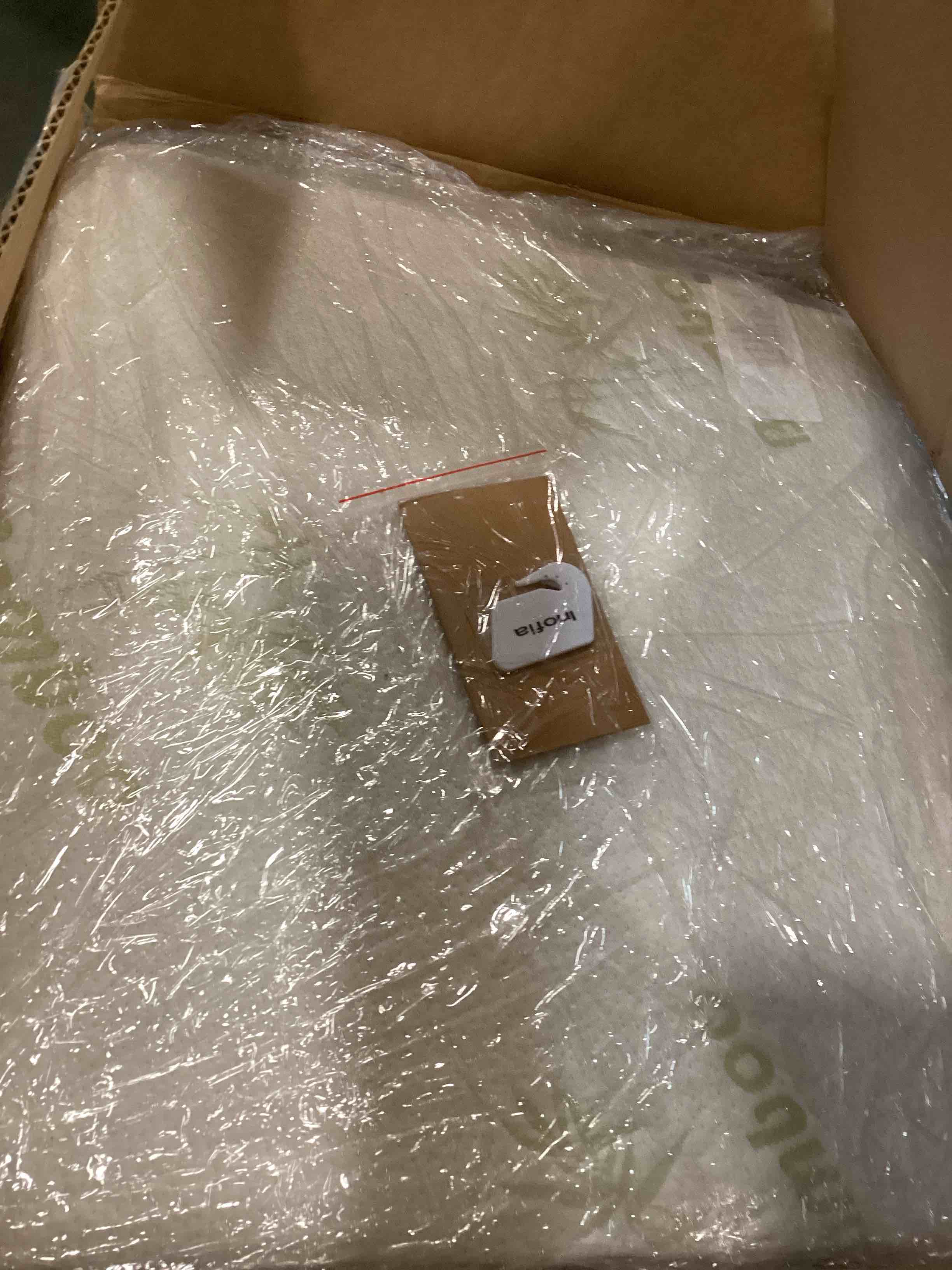 https://s3.amazonaws.com/lotting-images-prod/bidfta/PPE0010948_1724679313422.jpeg
