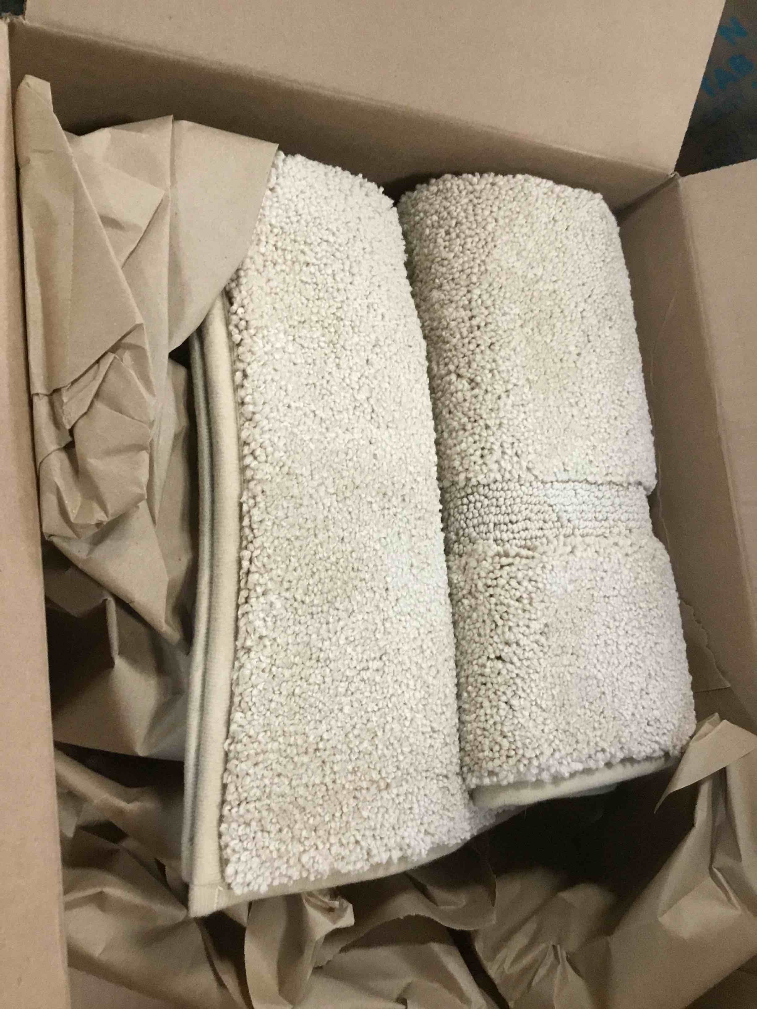 https://s3.amazonaws.com/lotting-images-prod/bidfta/PPE0011345_1724428331539.jpeg