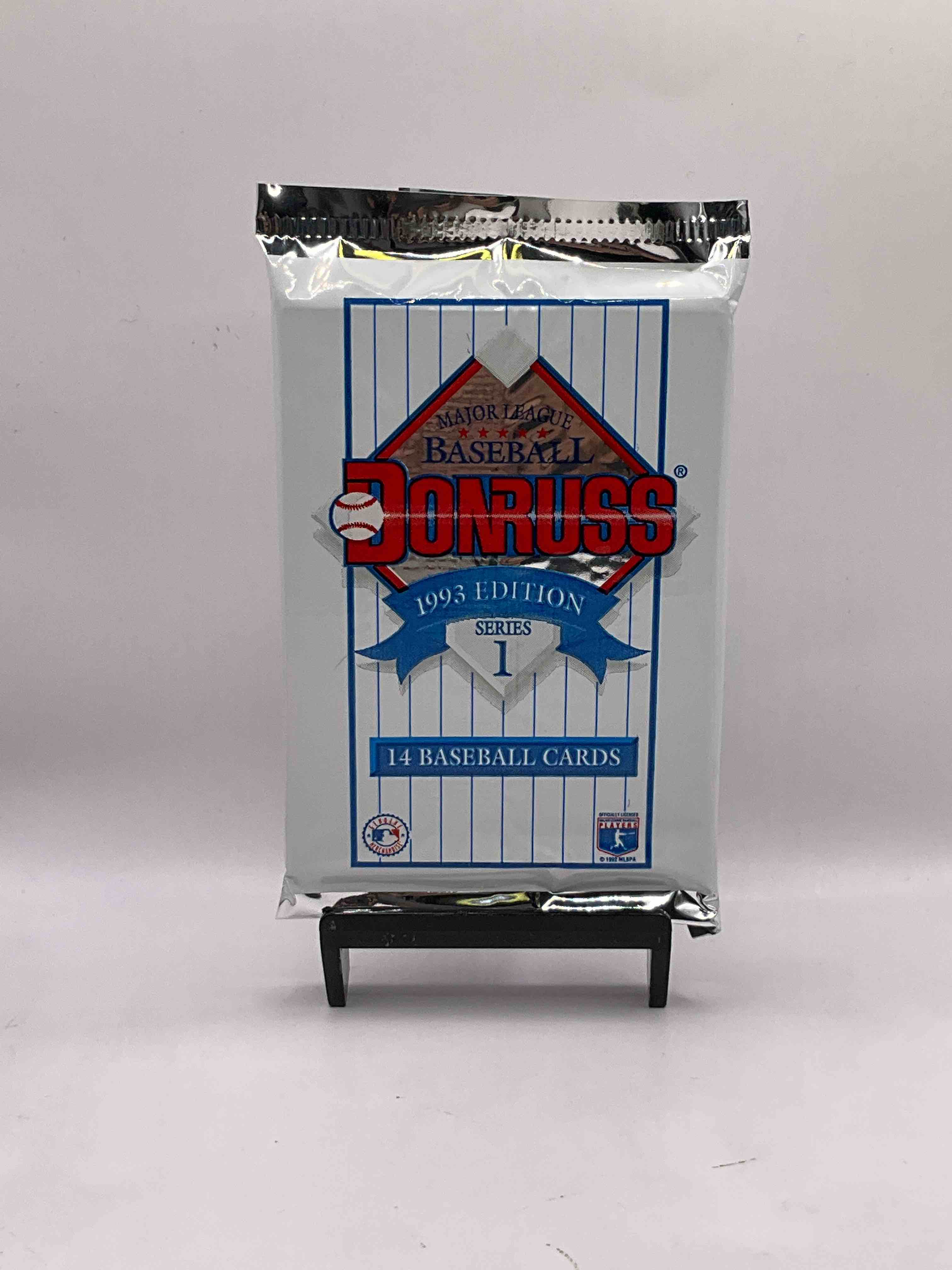 Great Year! 1993 Donruss Baseball Unopened Baseball Card Packs, Direct From Original Sealed Retail Case! Search For Valuable Rated Rookie Cards From Chipper Jones (PSA 10 $150+) & Mike Piazza, Early Ken Griffey Jr. & So Much More!