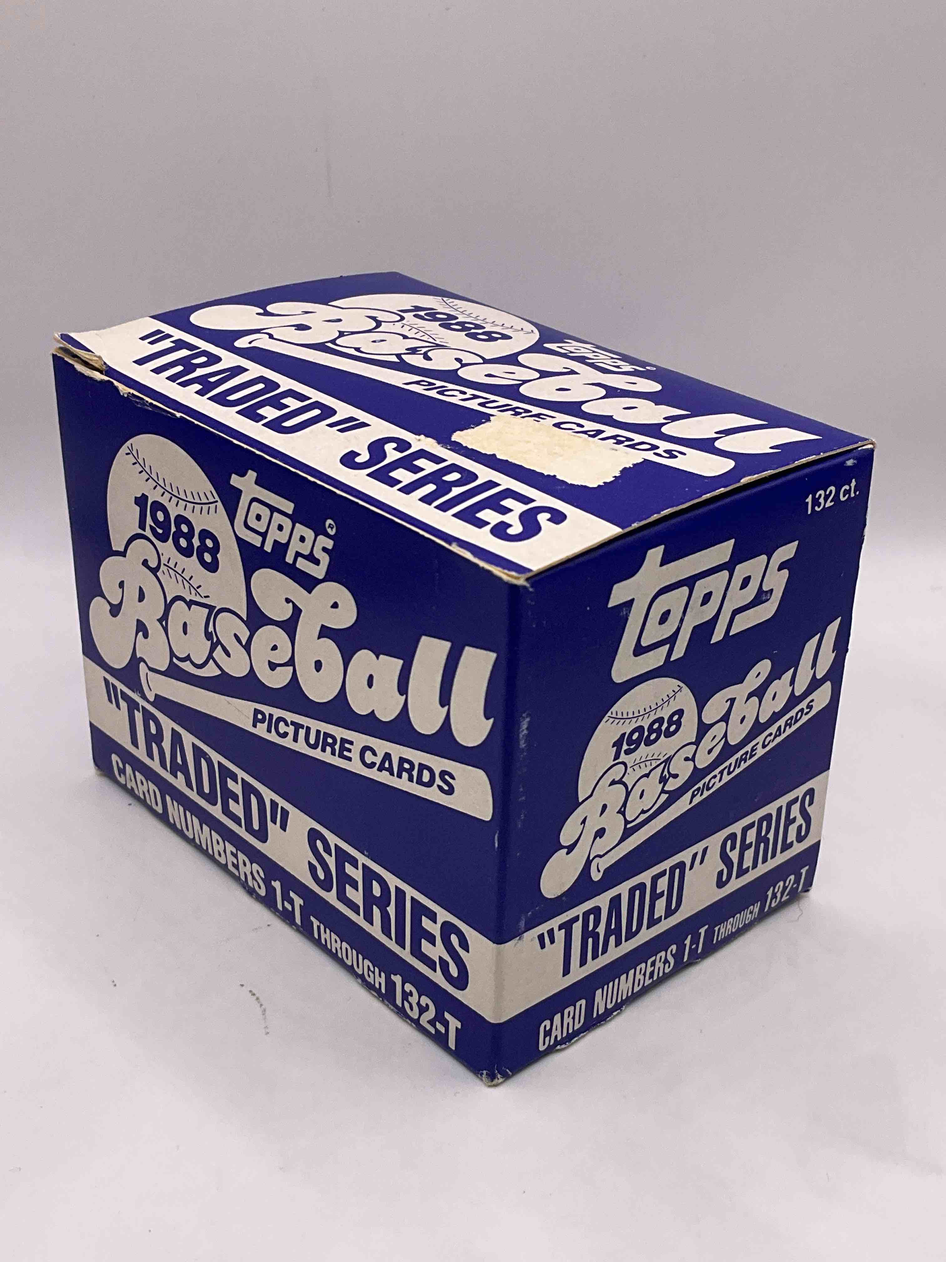 1988 Topps Traded Baseball Complete Card Set, Unopened, Cards 1T - 132T! Something You Don't See Everyday & A Great Piece Of Sports Card Memorabilia!Many 80's Stars Included Such As Robin Ventura, Kiri Gibson & More!