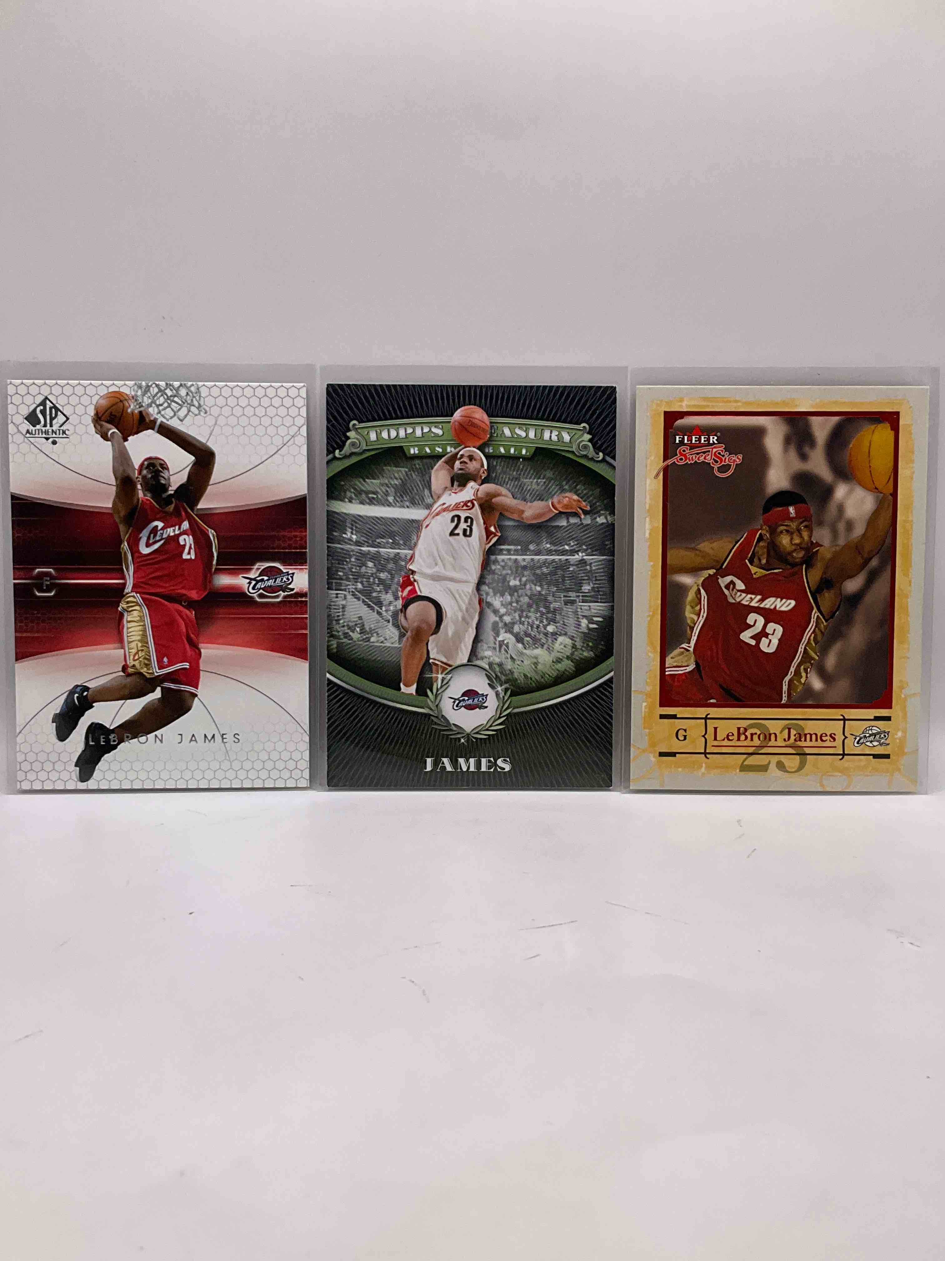 LeBron James Bundle! Insane James 2005 Upper Deck Card, Topps 2008 Card & Fleer Card From 2004! Wow!