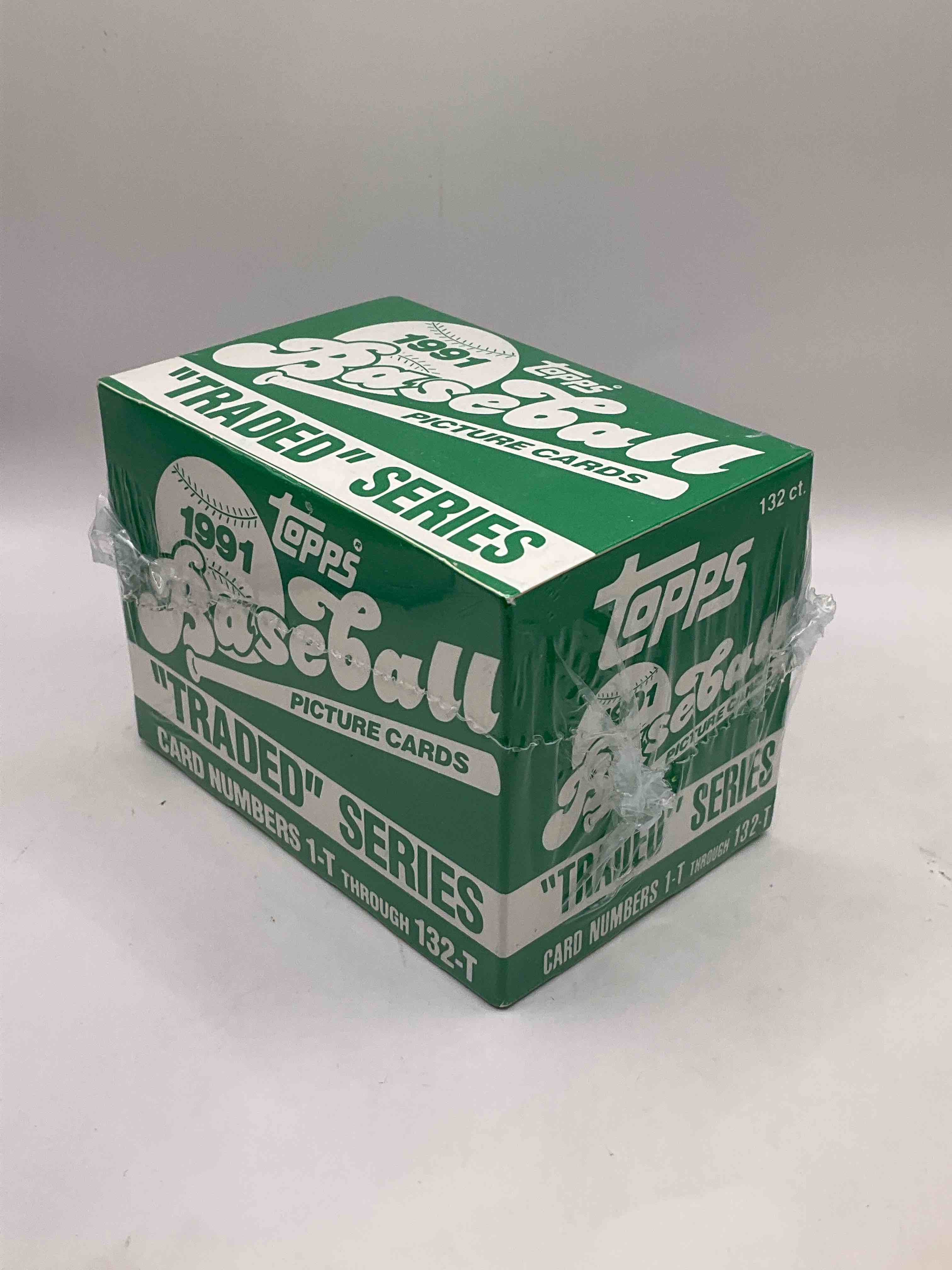 1991 Topps Baseball Card Complete Unopened & Sealed Traded Series, Card Numbers 1-T Through 132T. Set Includes Jeff Bagwell Rookie Card #4T, Bo Jackson #58T & Many Other Cool Cards. Great Sports Card Merorabilia That You Don't See Every Day!