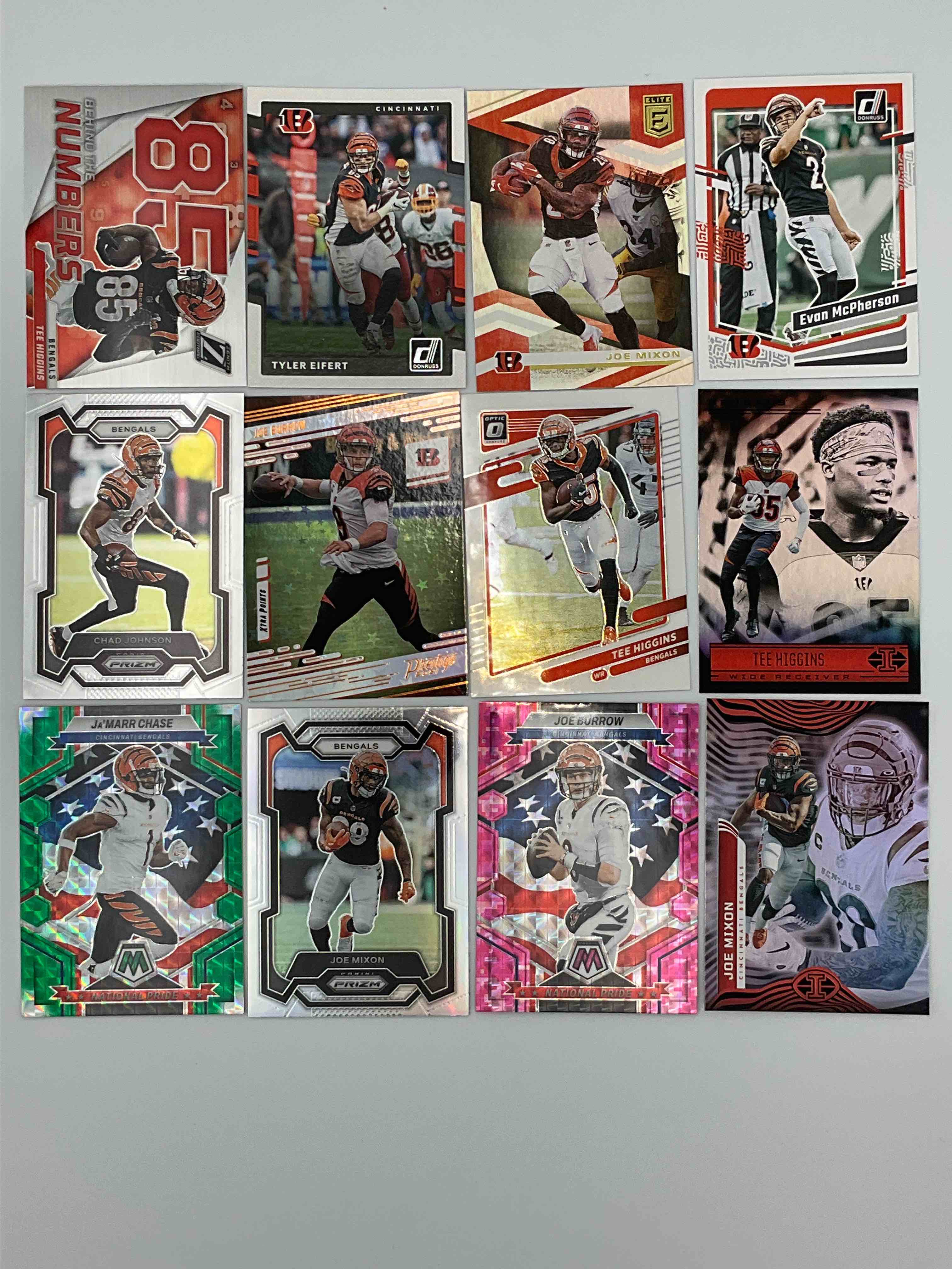 Who Dey Bundle! Cool Mix Of Cards! Including Joe Burrow Prestige Xtra Points Star Refractor, Ja’marr Chase & Joe Burrow Green & Pink National Pride Cards! Even More Bengals Stars! 
