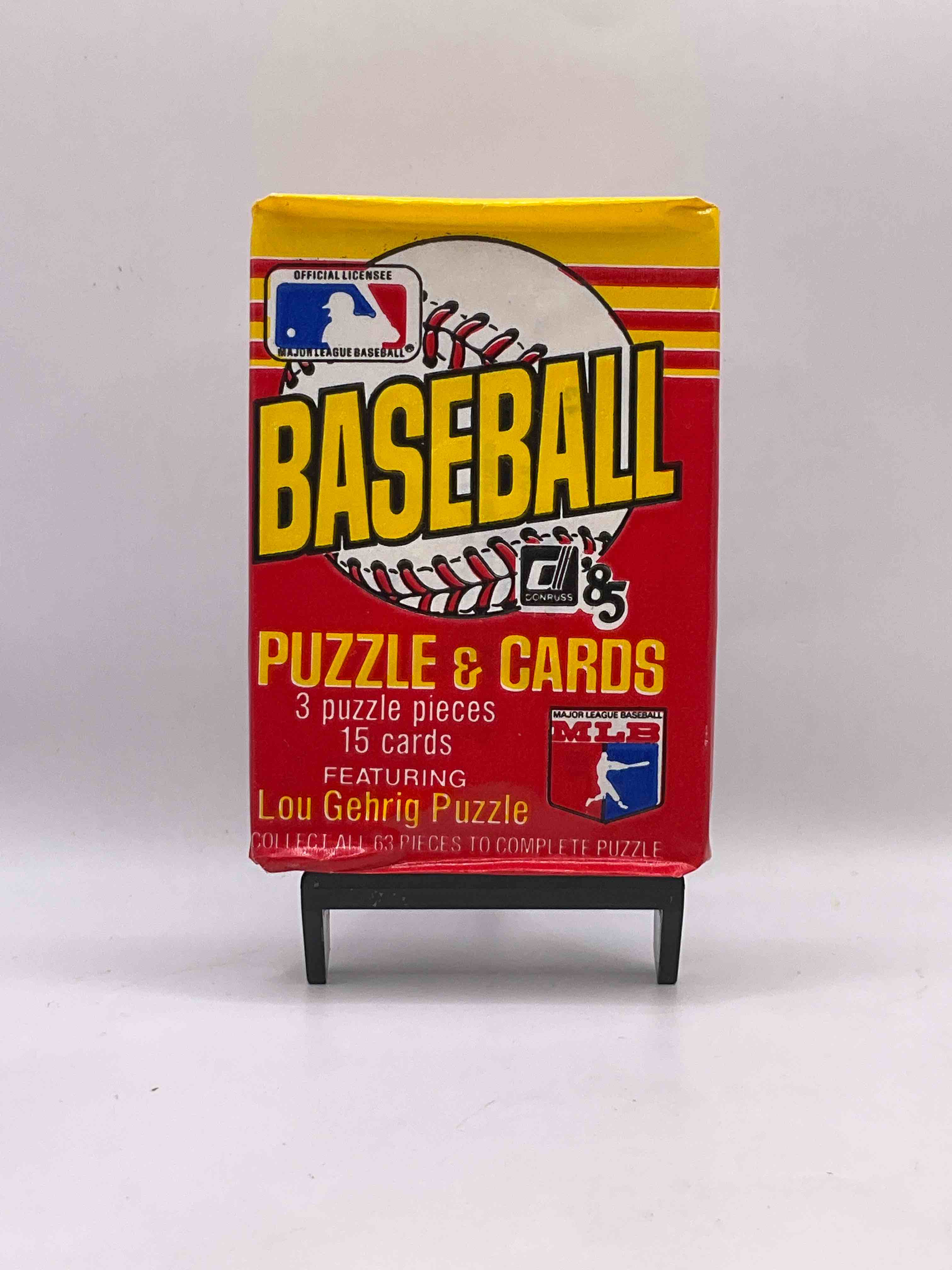 1985 Loaded Rarity! Roger Clemens Rookie? Rare, 1985 Donruss Baseball Unopened Wax Pack, Direct From Original Retail Case. Search For Kirby Puckett Rookie #438 (PSA 10 Value $500), Roger Clemens Rookie #273 (PSA 10 Value $350), Nolan Ryan #60 (PSA 10 Value $300) & Too Many Other Awesome Cards To List. 1985 Don Russ Is Straight Up Hard To find, Drying Up Fast!
