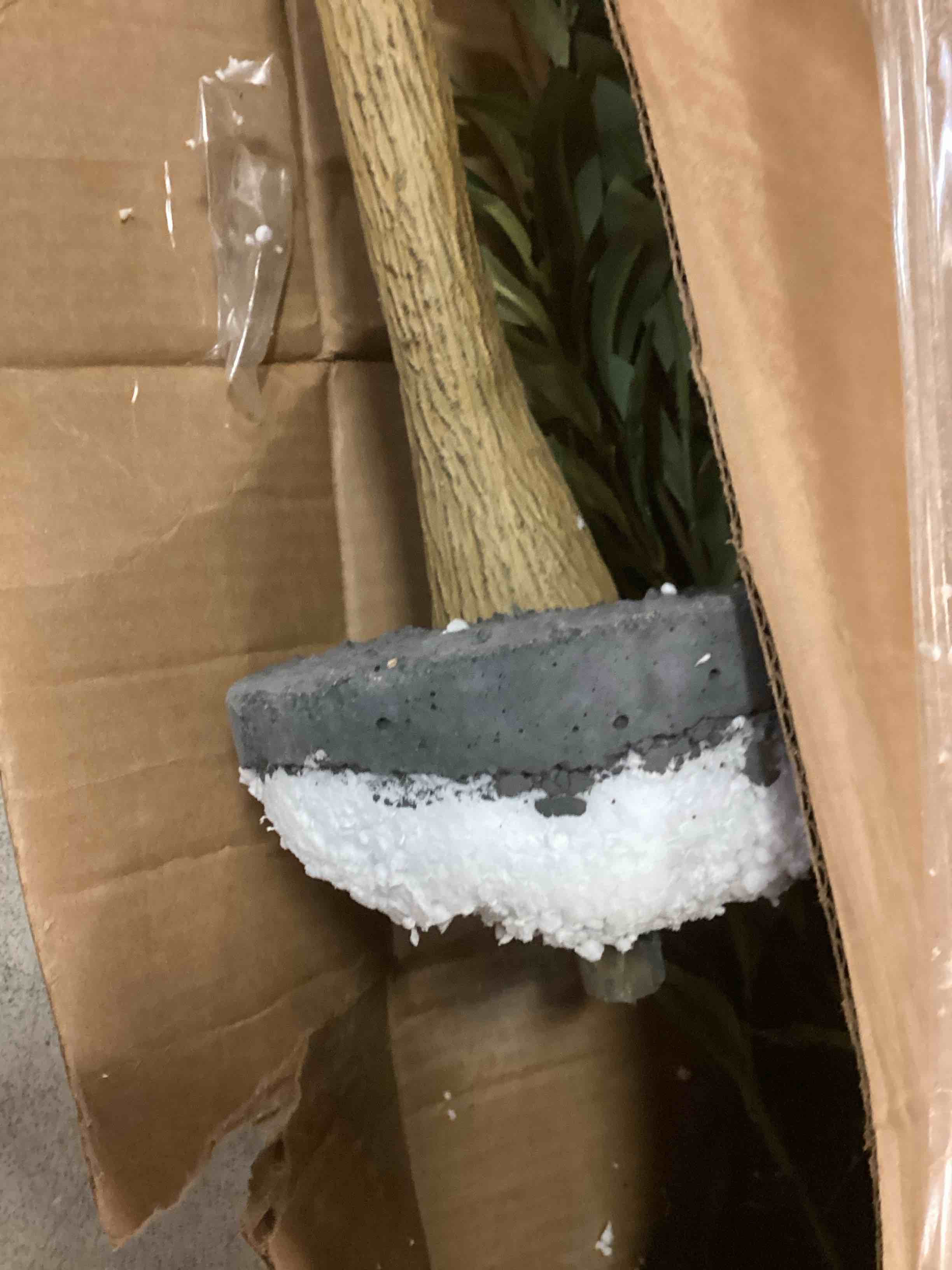 https://s3.amazonaws.com/lotting-images-prod/bidfta/PPE00146273_1728906737722.jpeg