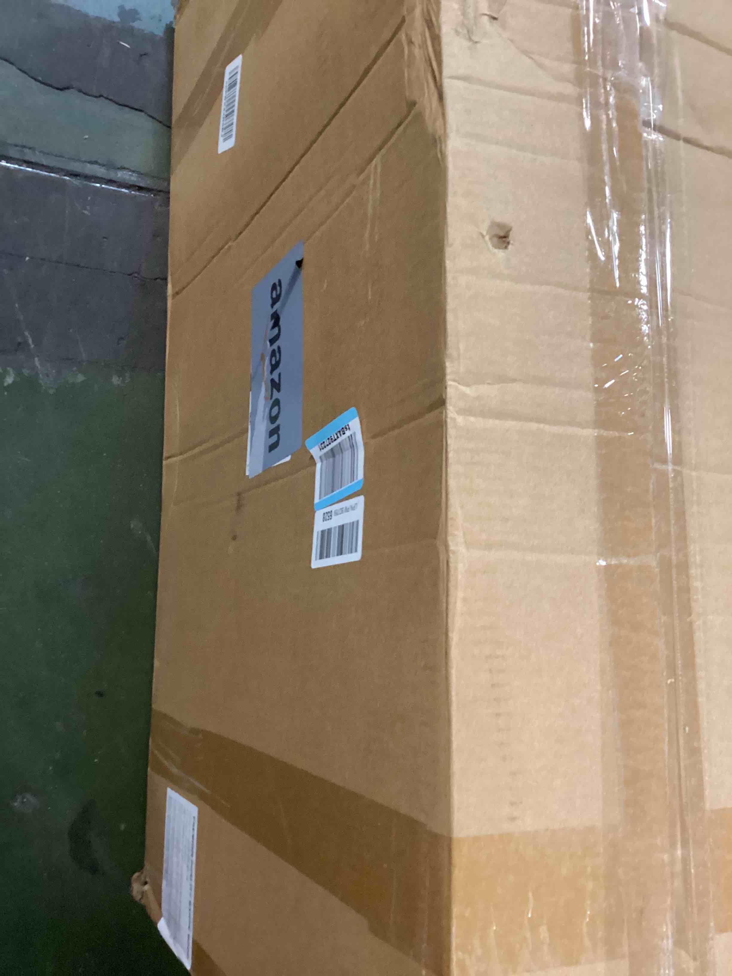 https://s3.amazonaws.com/lotting-images-prod/bidfta/PPE00146593_1728567492545.jpeg