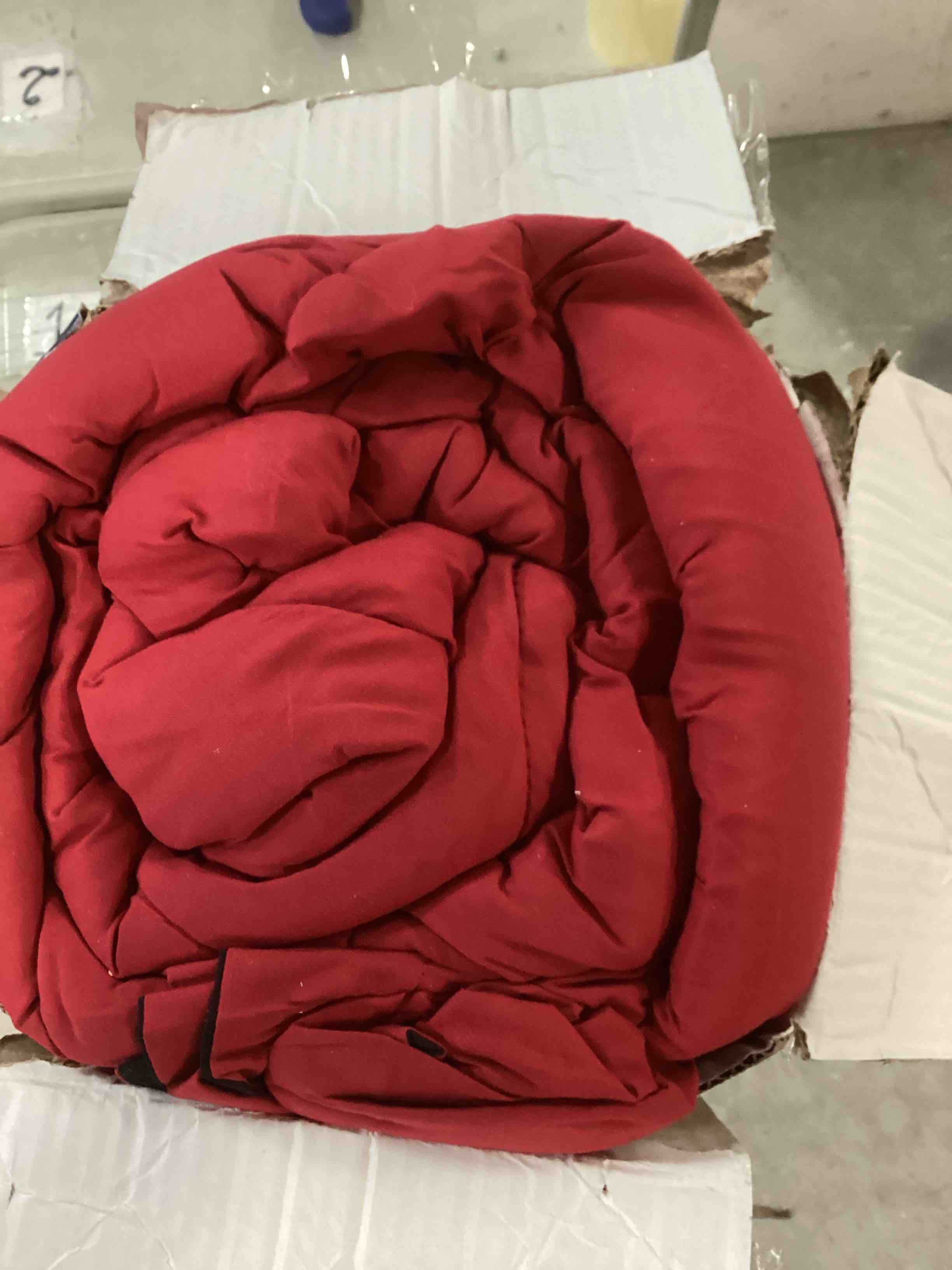 https://s3.amazonaws.com/lotting-images-prod/bidfta/PPE00146735_1728562397321.jpeg