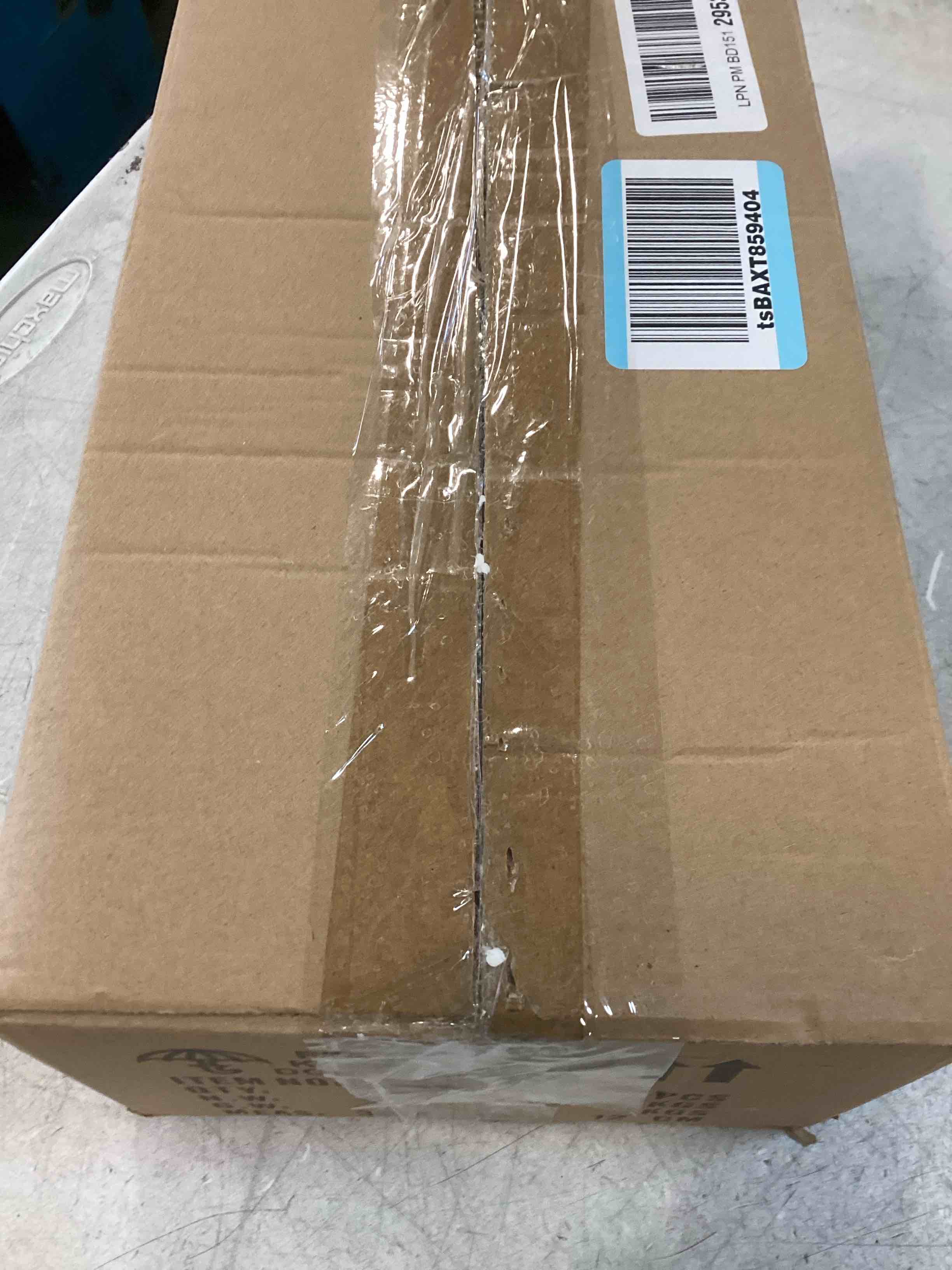 https://s3.amazonaws.com/lotting-images-prod/bidfta/PPE00147065_1728405159926.jpeg