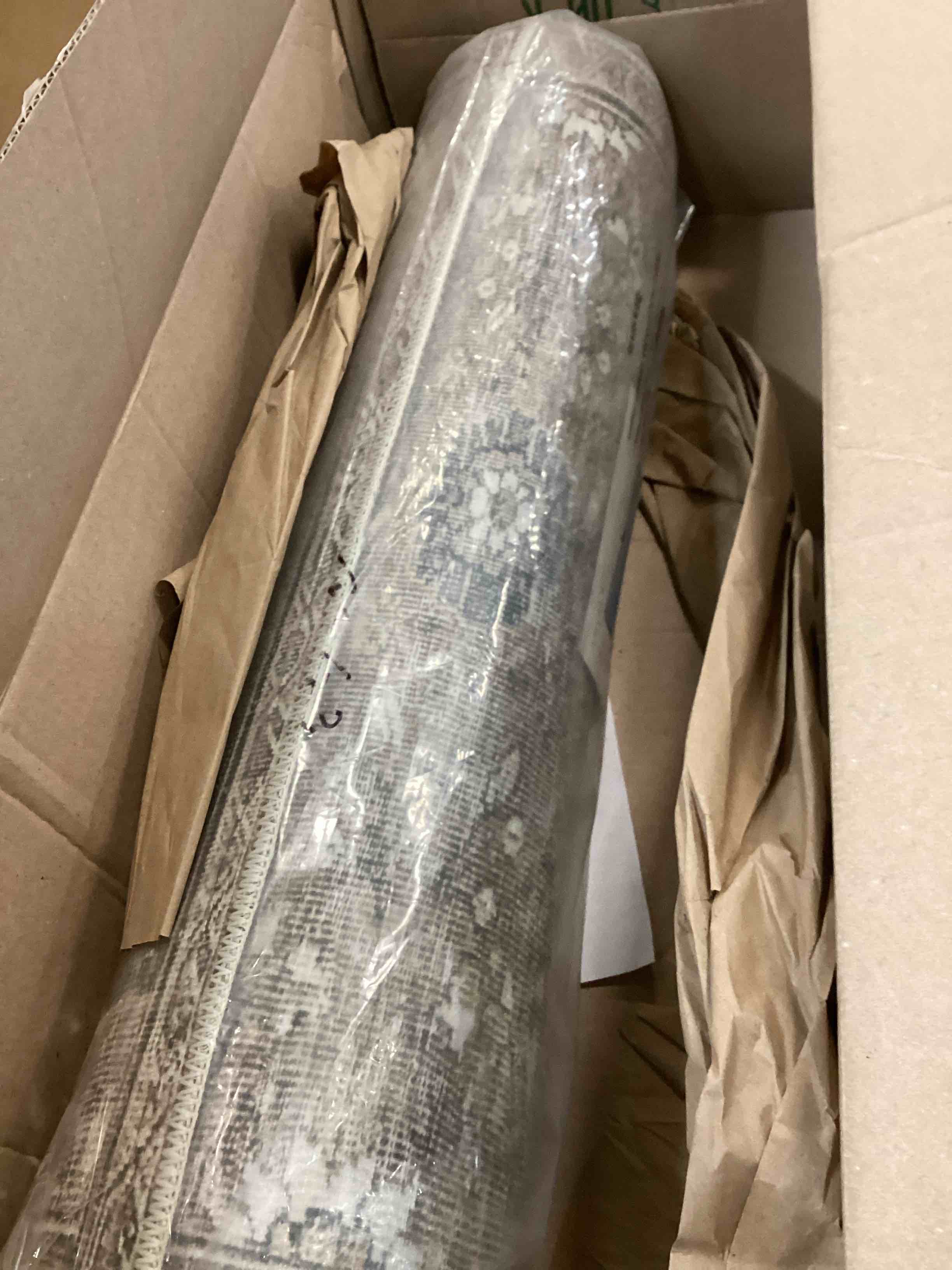 https://s3.amazonaws.com/lotting-images-prod/bidfta/PPE00147785_1728306689952.jpeg