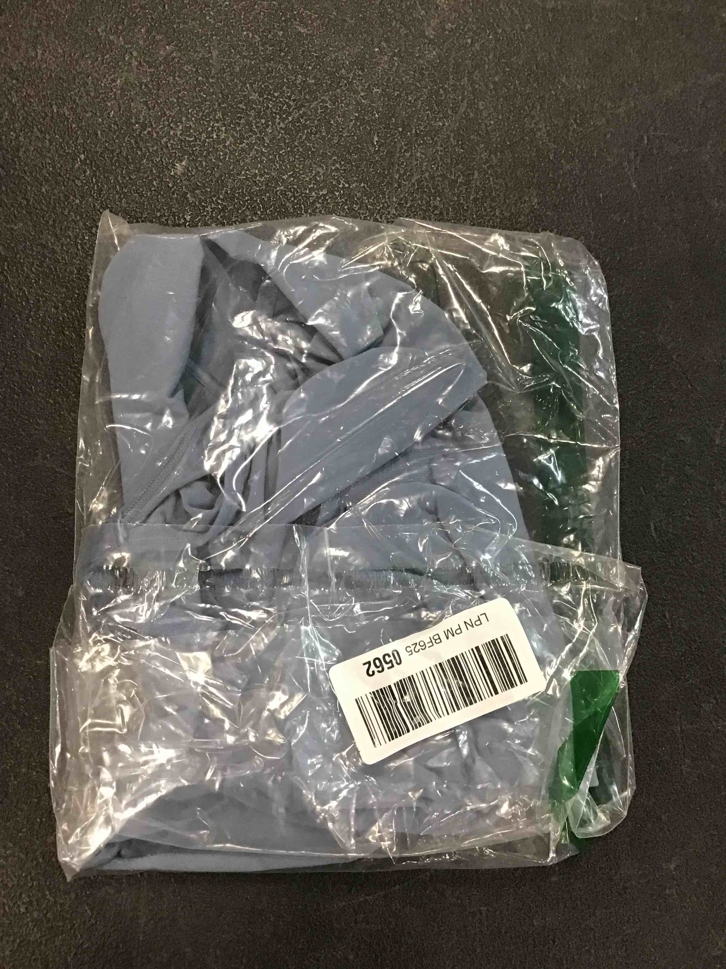 https://s3.amazonaws.com/lotting-images-prod/bidfta/PPE00148116_1729139424820.jpeg