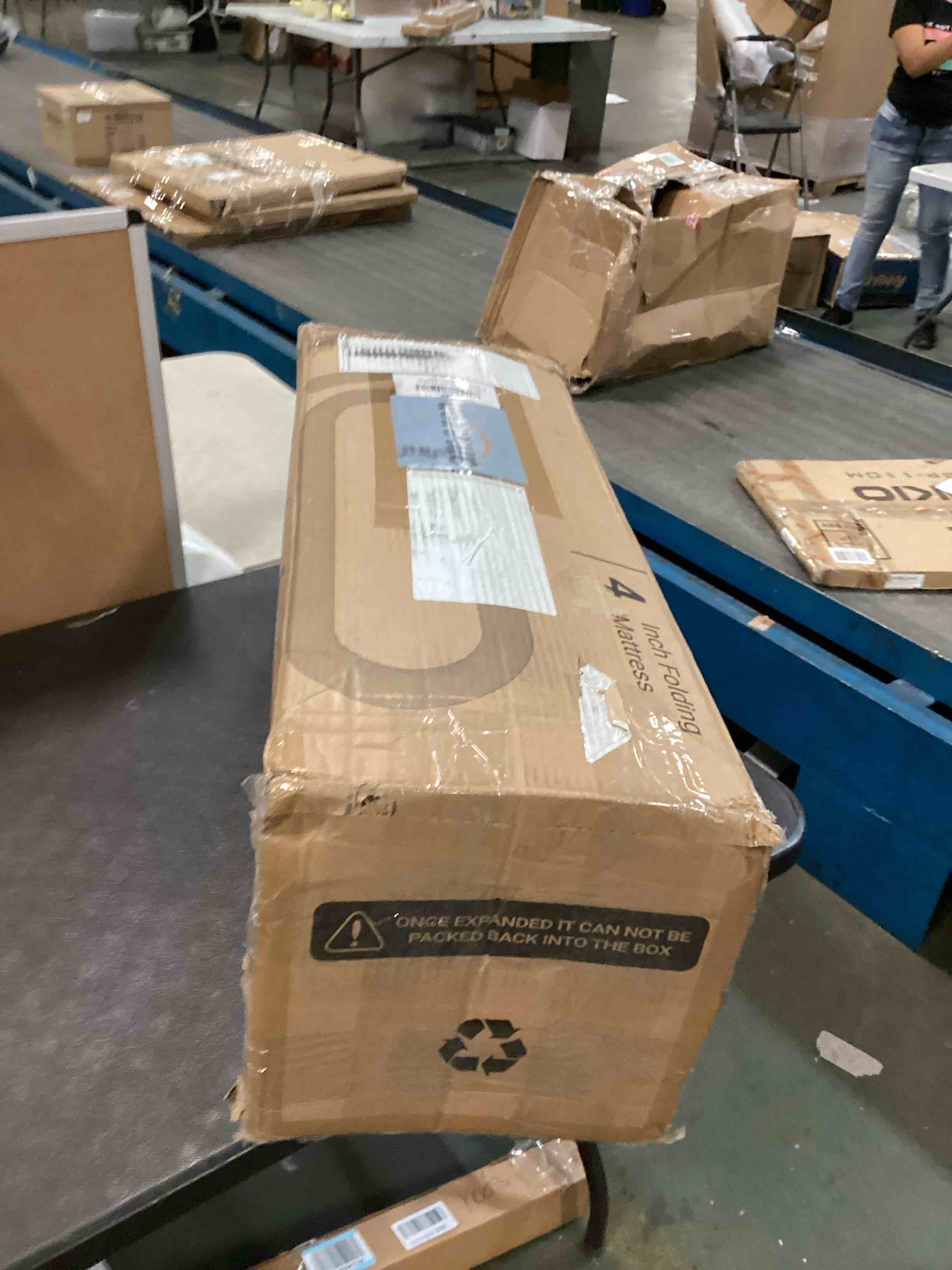 https://s3.amazonaws.com/lotting-images-prod/bidfta/PPE00148861_1728697962726.jpeg