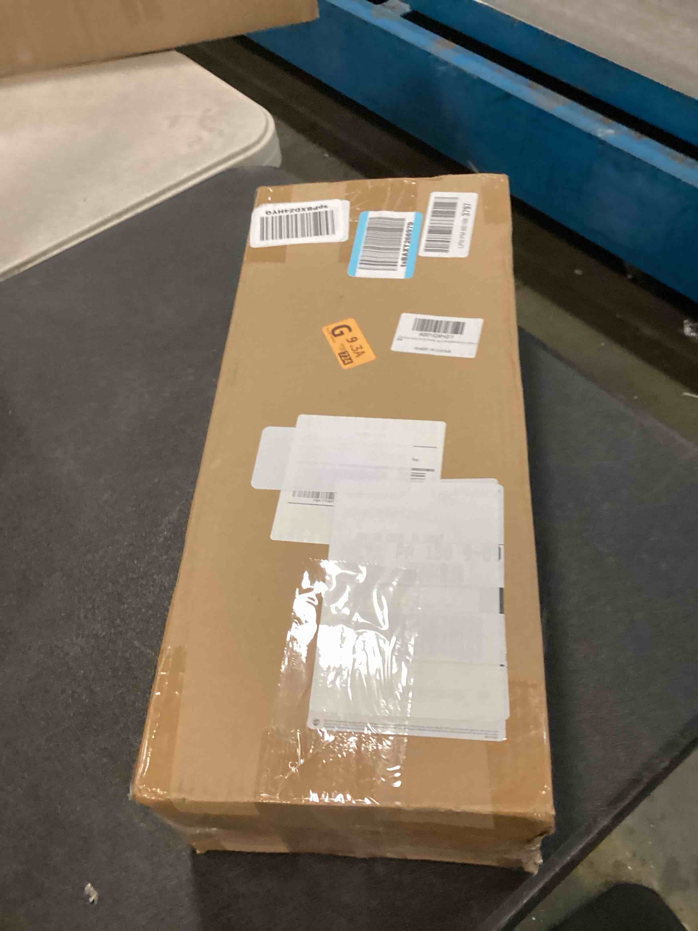 https://s3.amazonaws.com/lotting-images-prod/bidfta/PPE00149262_1728447345202.jpeg