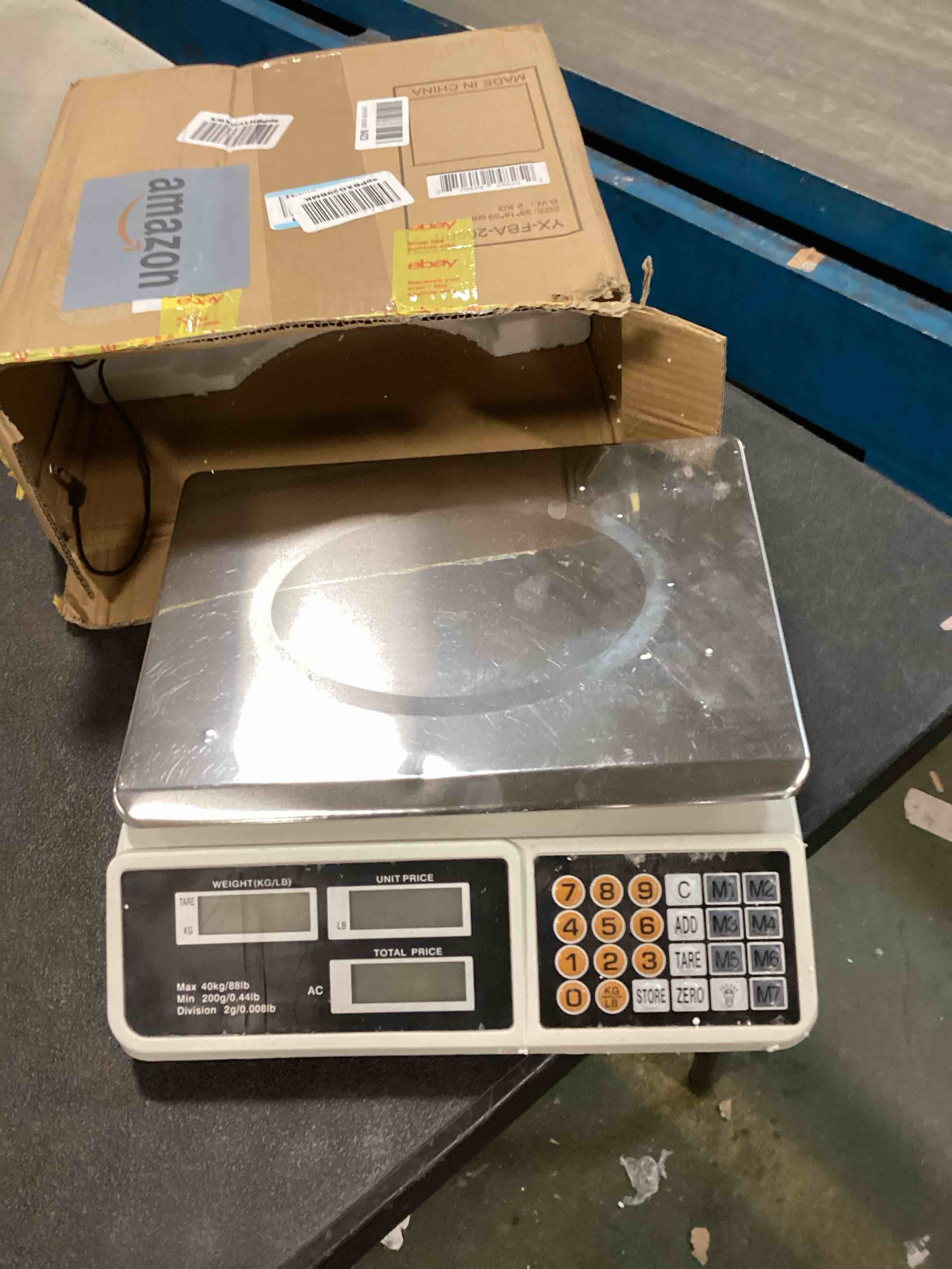 https://s3.amazonaws.com/lotting-images-prod/bidfta/PPE00149523_1728357355576.jpeg