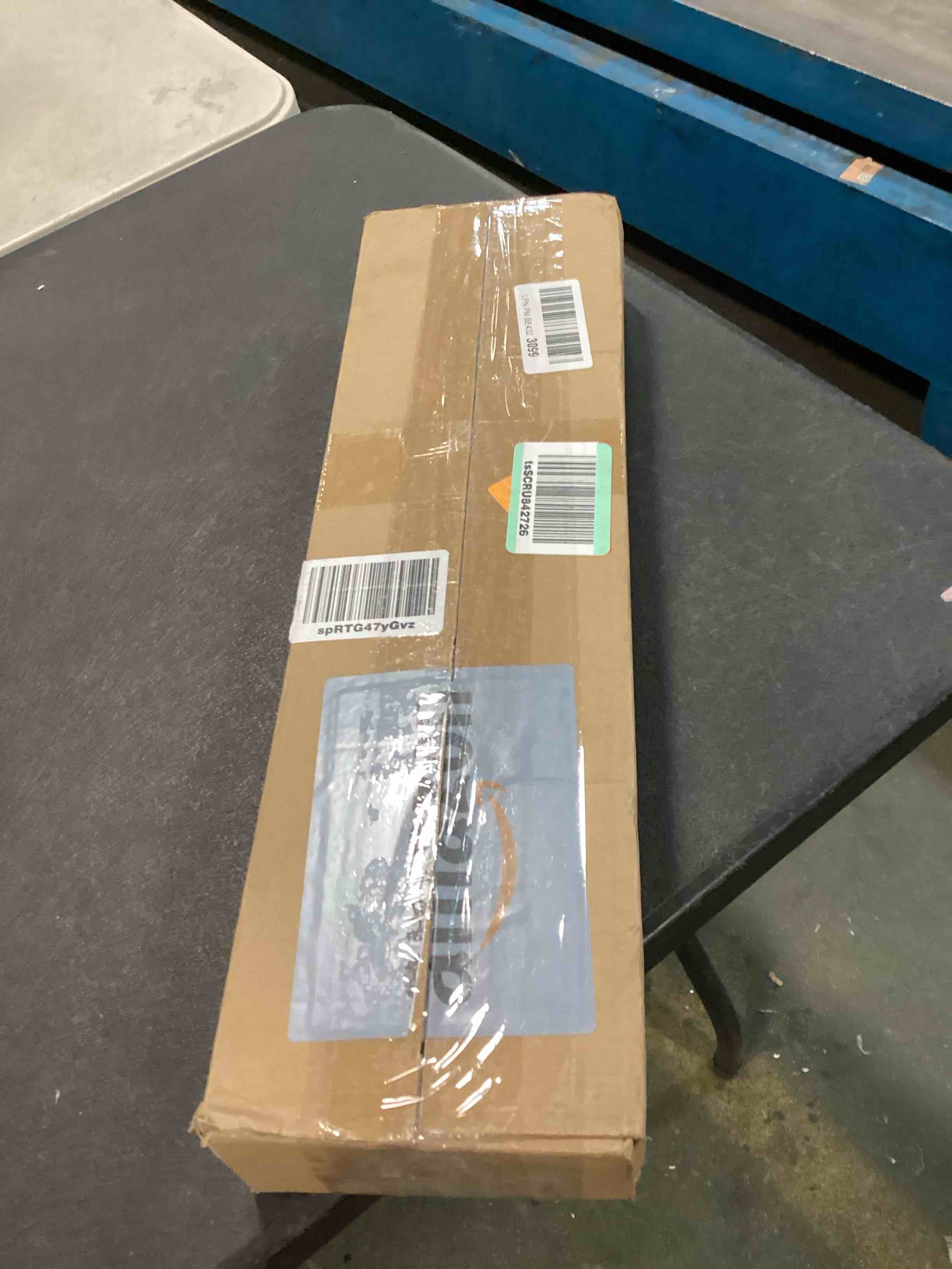 https://s3.amazonaws.com/lotting-images-prod/bidfta/PPE00149592_1728347096540.jpeg