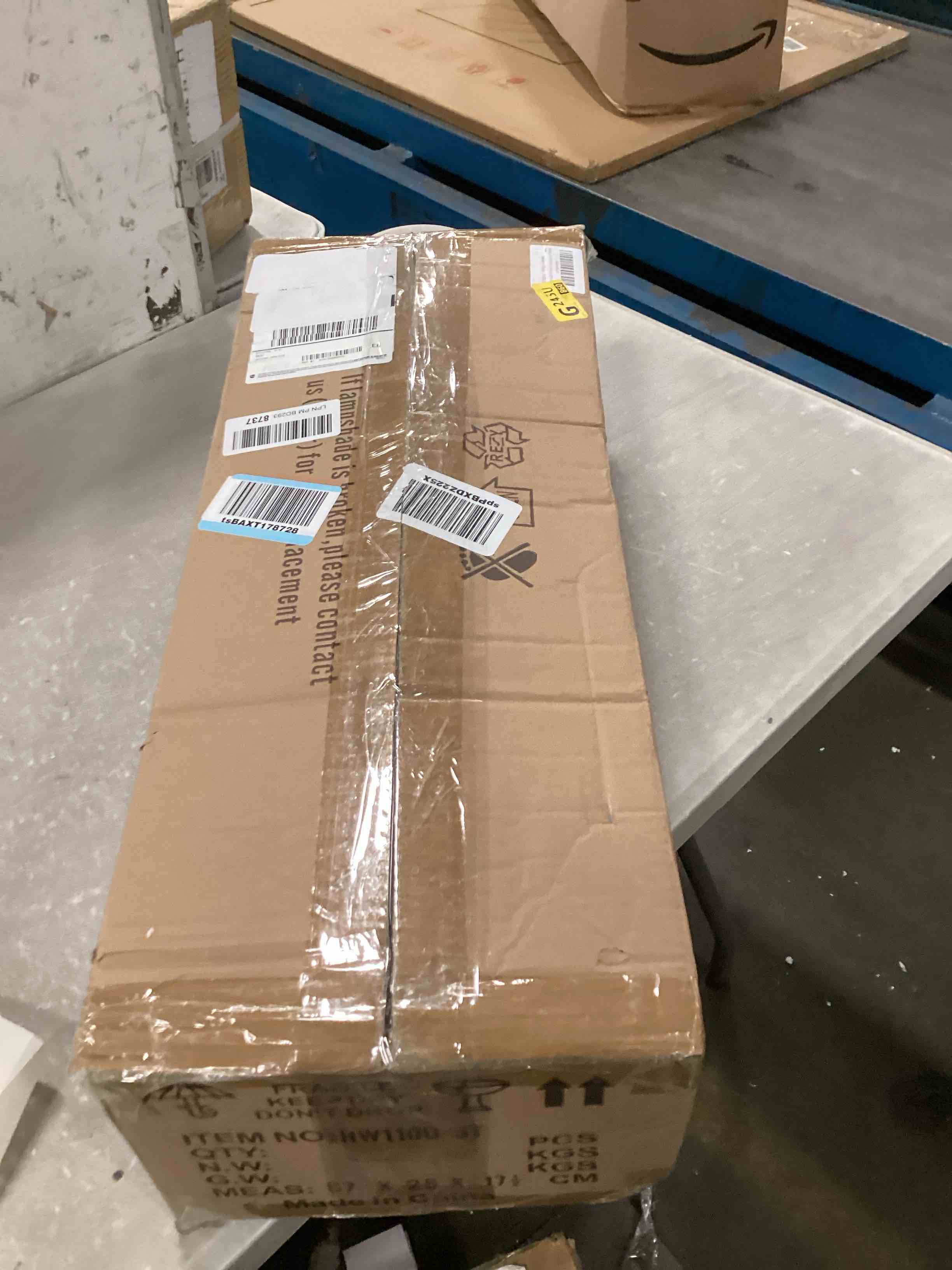 https://s3.amazonaws.com/lotting-images-prod/bidfta/PPE00149805_1728132336726.jpeg